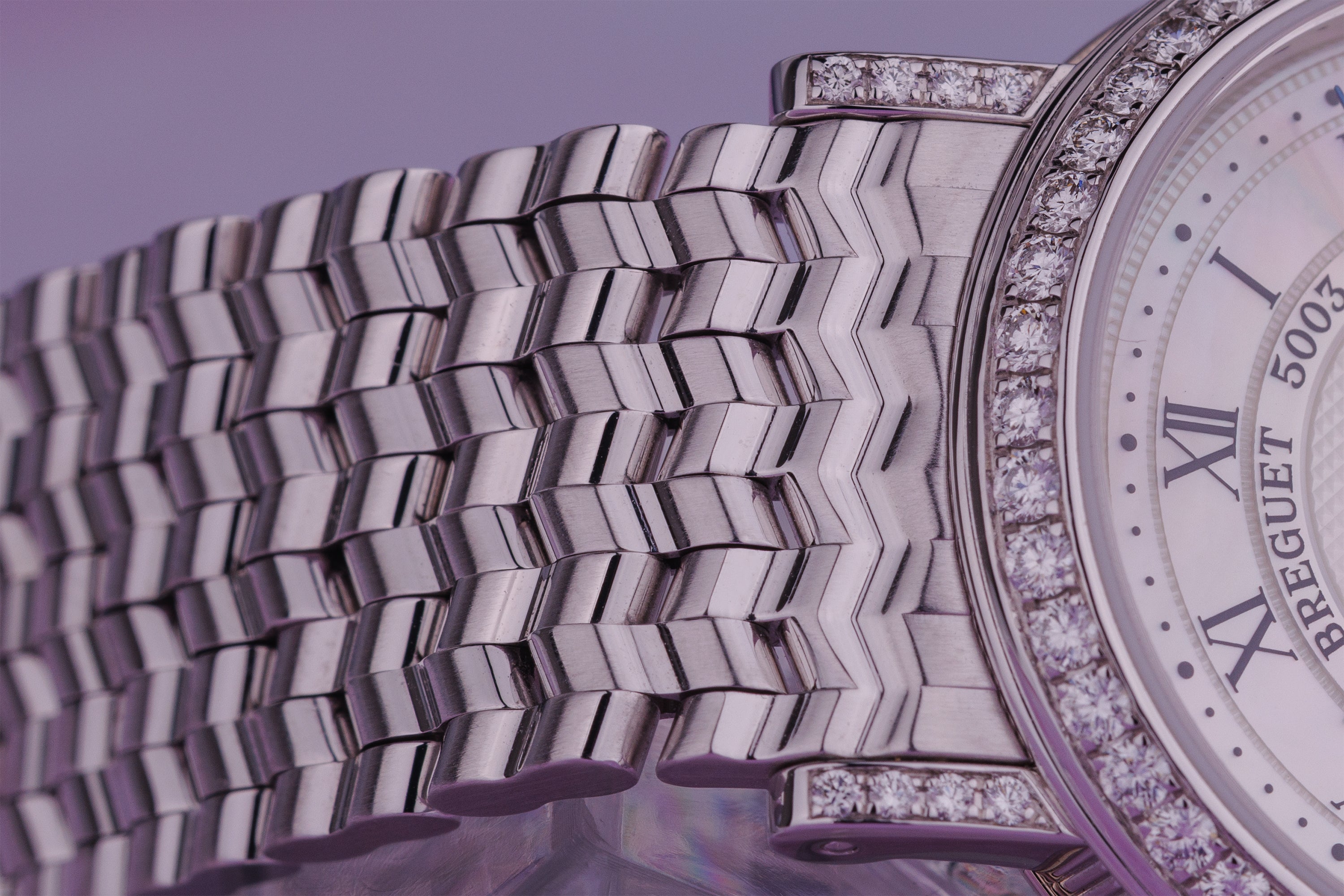 Breguet Classique | REF. 8068BB/52/BC0/DD00 | 18k White Gold | Mother of Pearl Dial | Diamond Bezel & Shoulders | 30.5mm | Papers