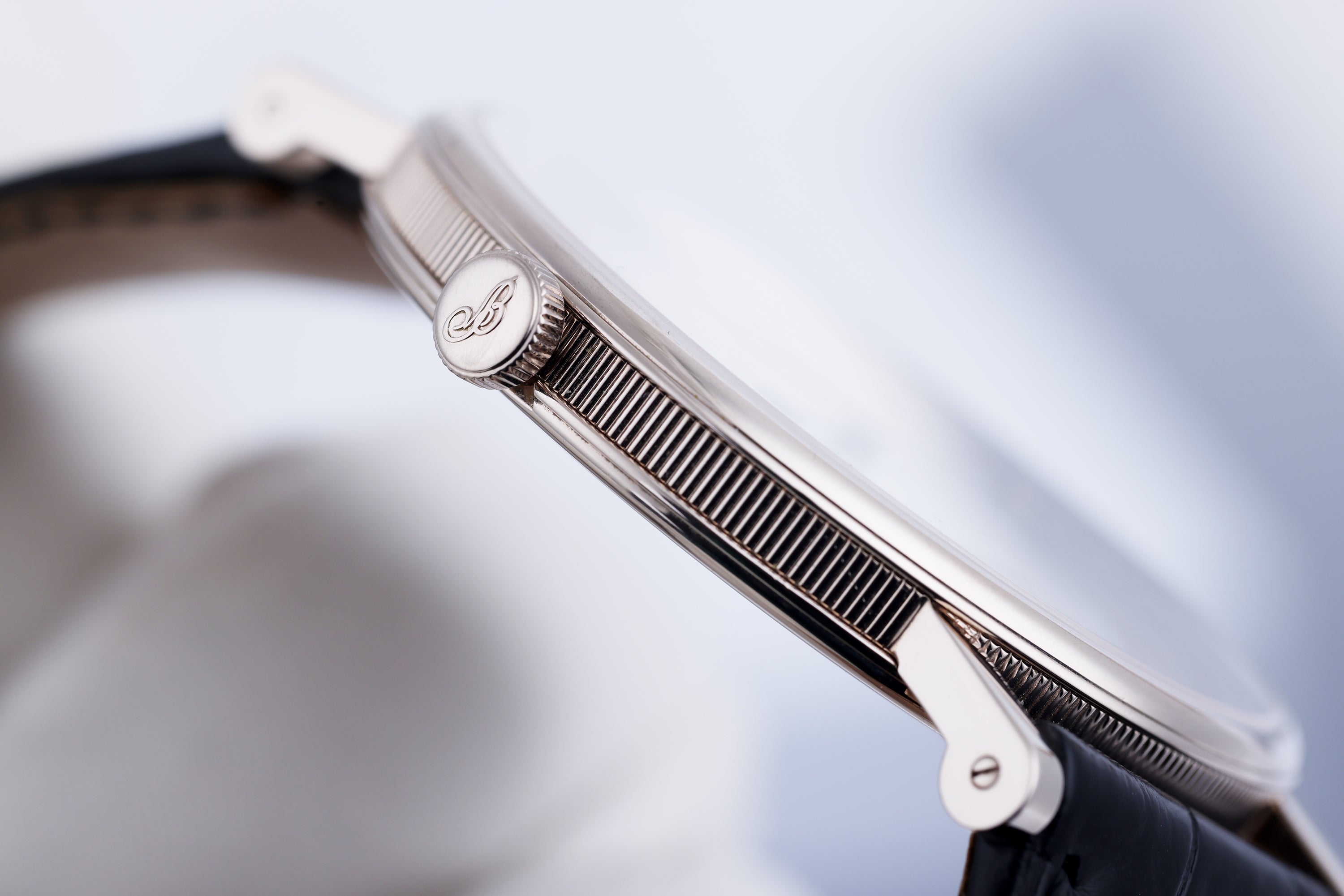 Breguet Classique | REF. 5967 | Manual Wind | 18k White Gold | 41.5mm