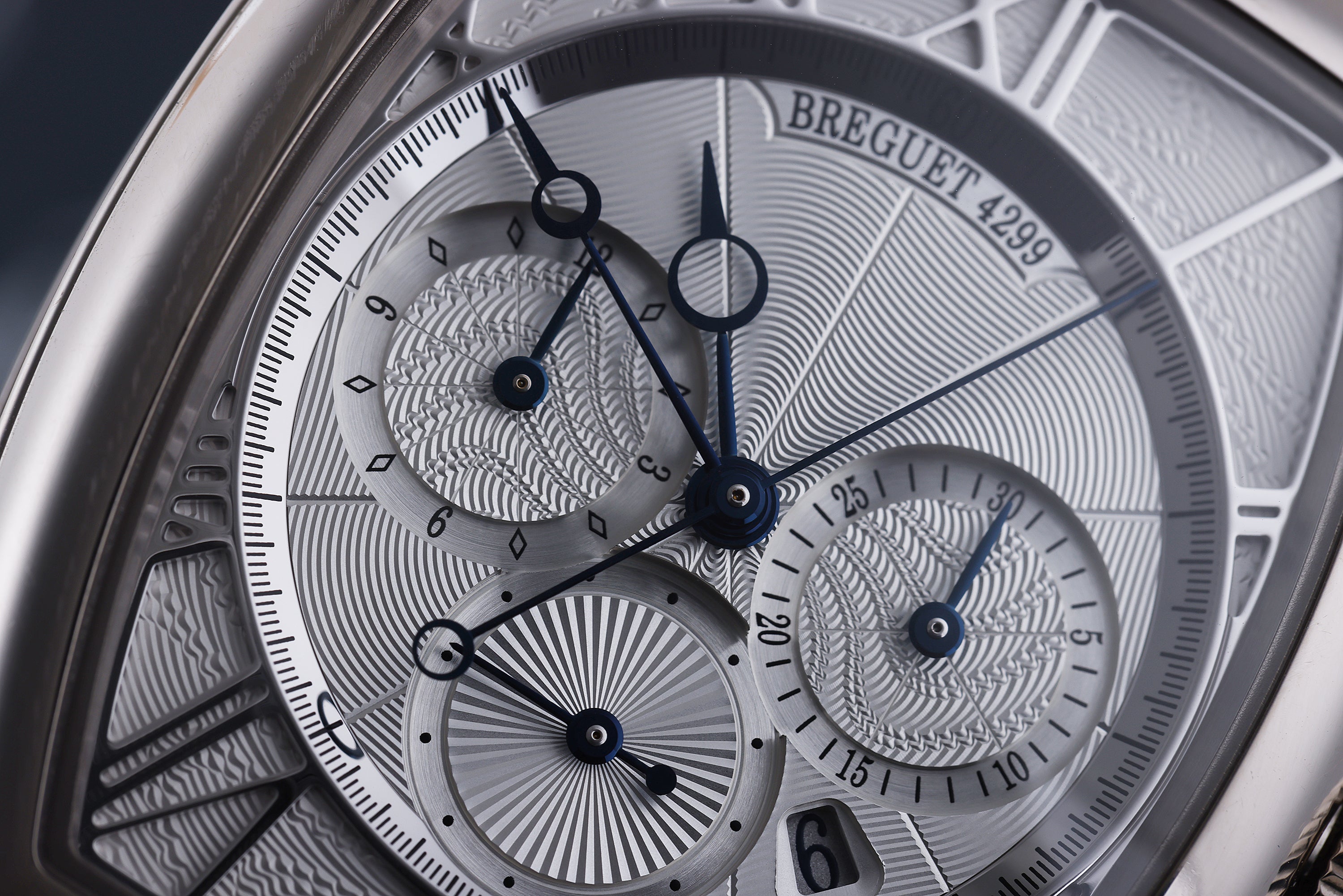 Breguet Héritage Chronographe | REF. 5400BB/12/9V6 | 18k White Gold | 36mm | Box & Papers | 2016
