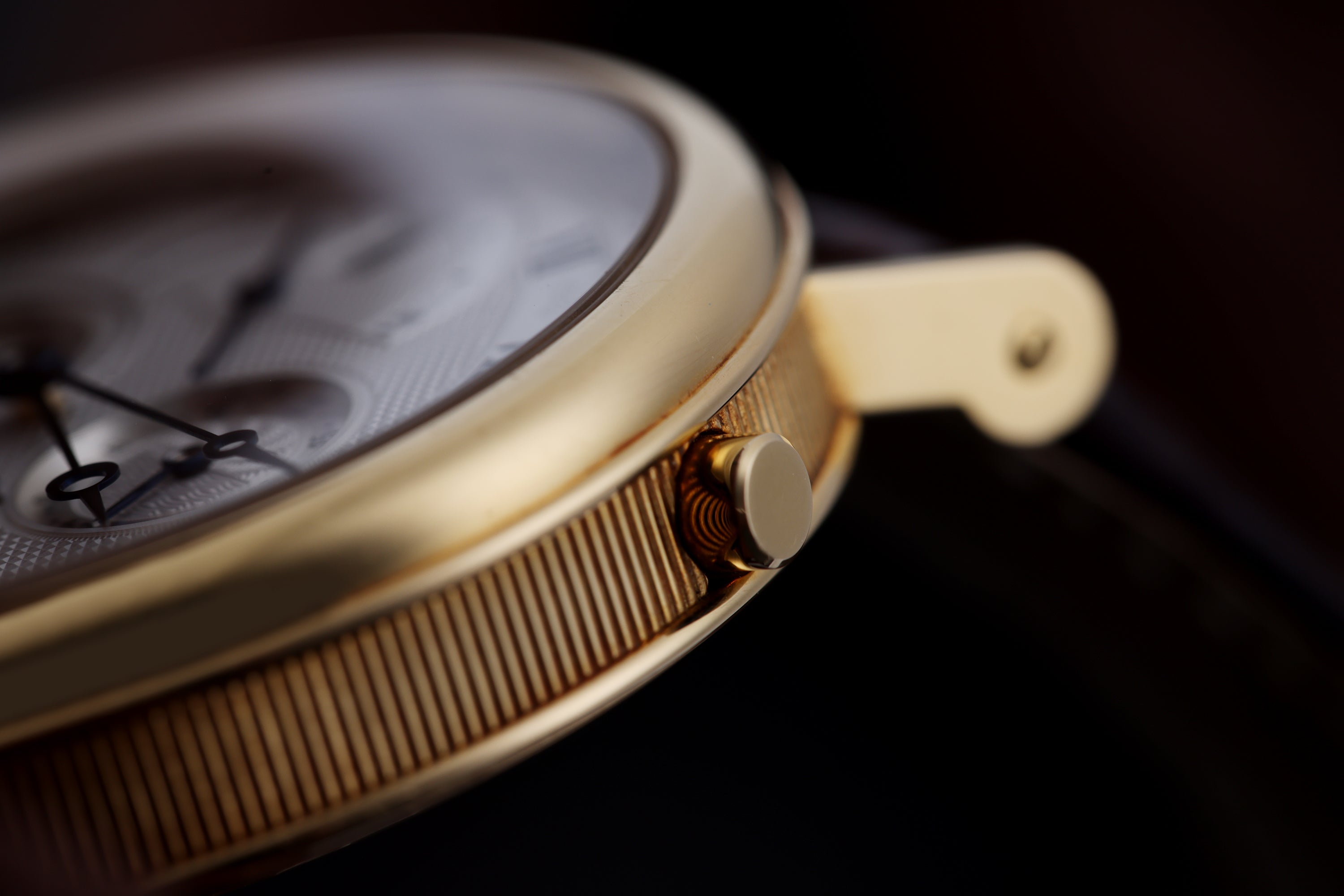 Breguet Classique GMT Alarm Le Reveil Du Tsar | REF. 5707 | 18k Yellow Gold | 40mm | Box & Papers | 2006