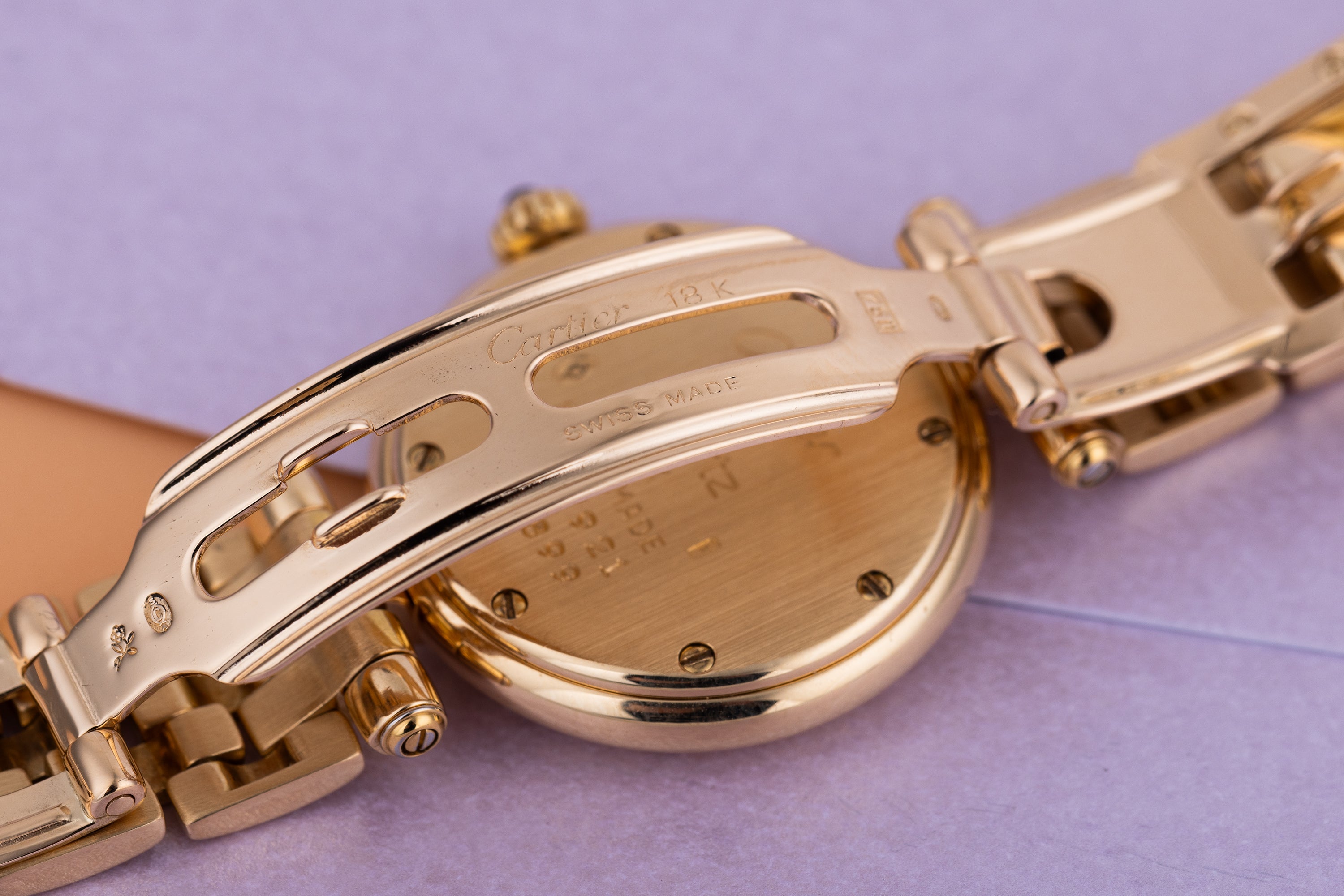 Cartier Panthere Vendome | REF. 8057921 | 18k Yellow Gold | 24mm | Circa 1990's