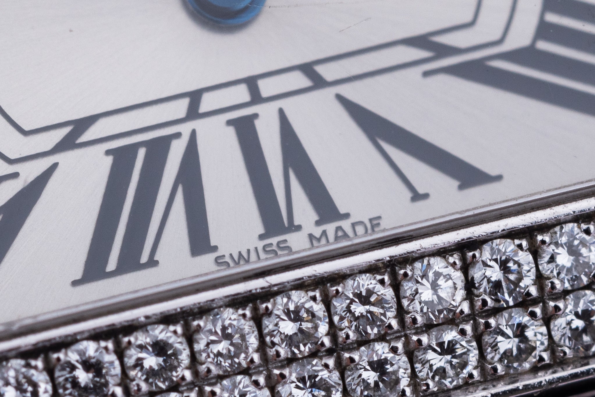 Cartier Tank Divan | REF. 2613 | 18k White Gold | Diamond Bezel | 31.5mm