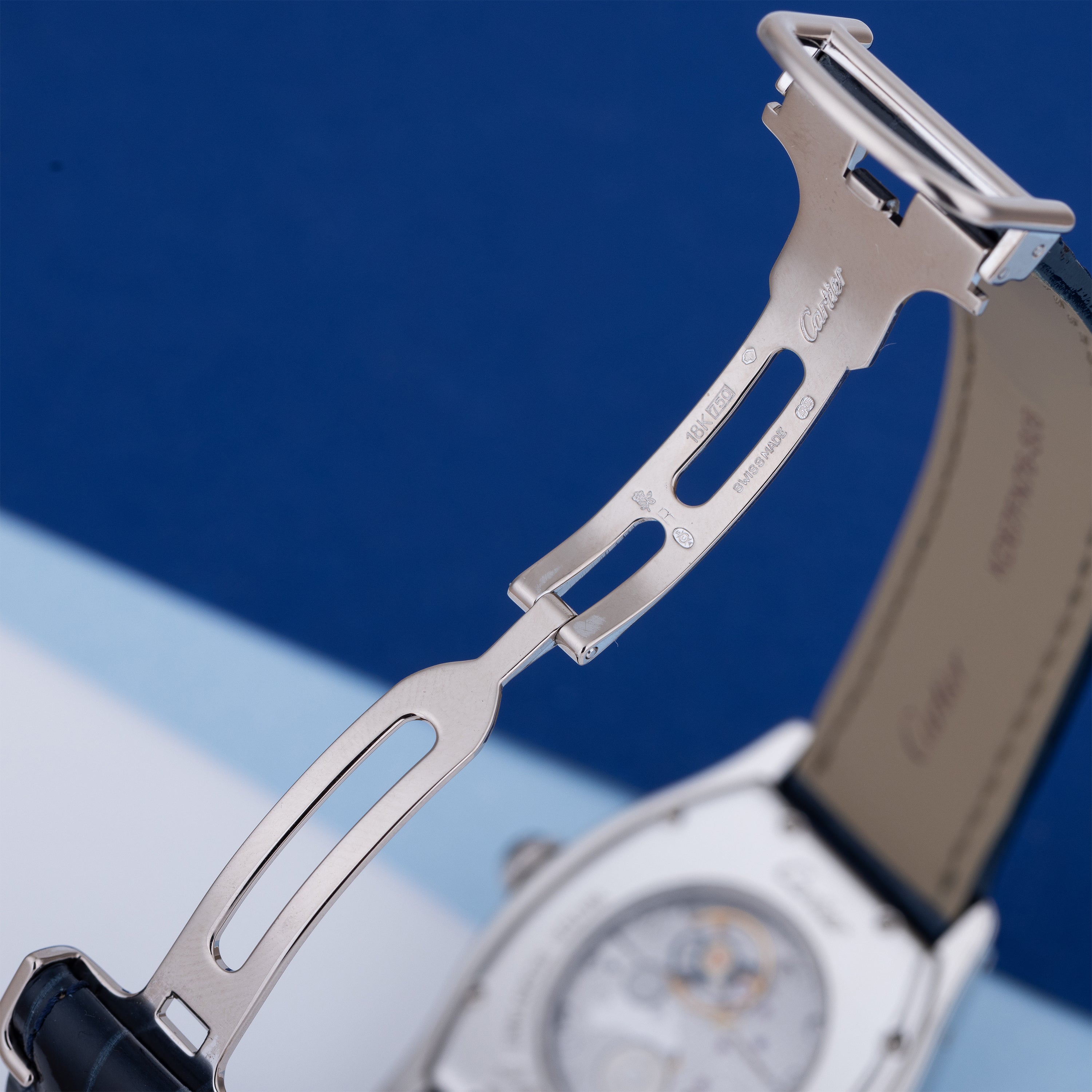 Cartier Paris Torteau Collection Privee | REF. 2518E | Platinum | Box & Papers | 34mm | 2011