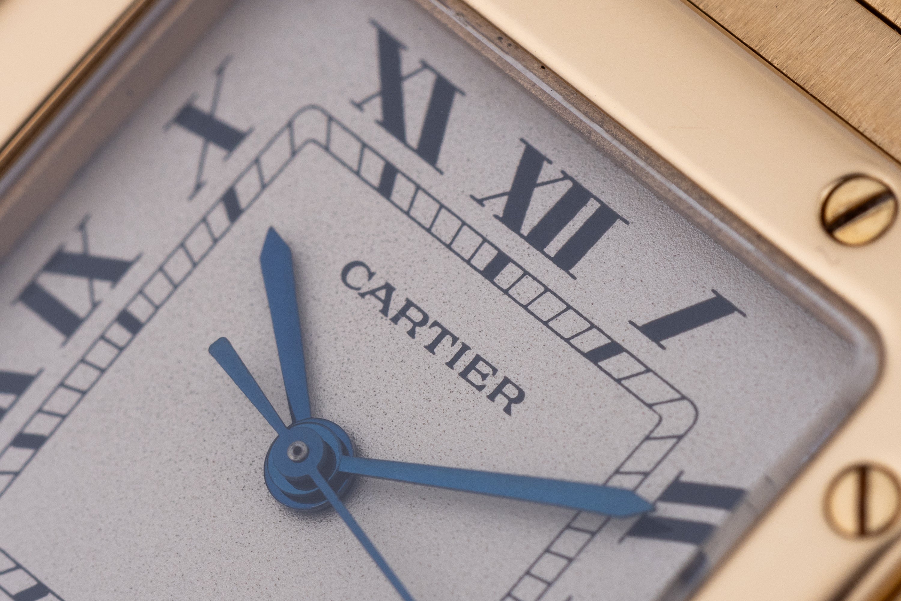 Cartier Santos Galbée | REF. 887901 | 18k Yellow Gold | 29mm