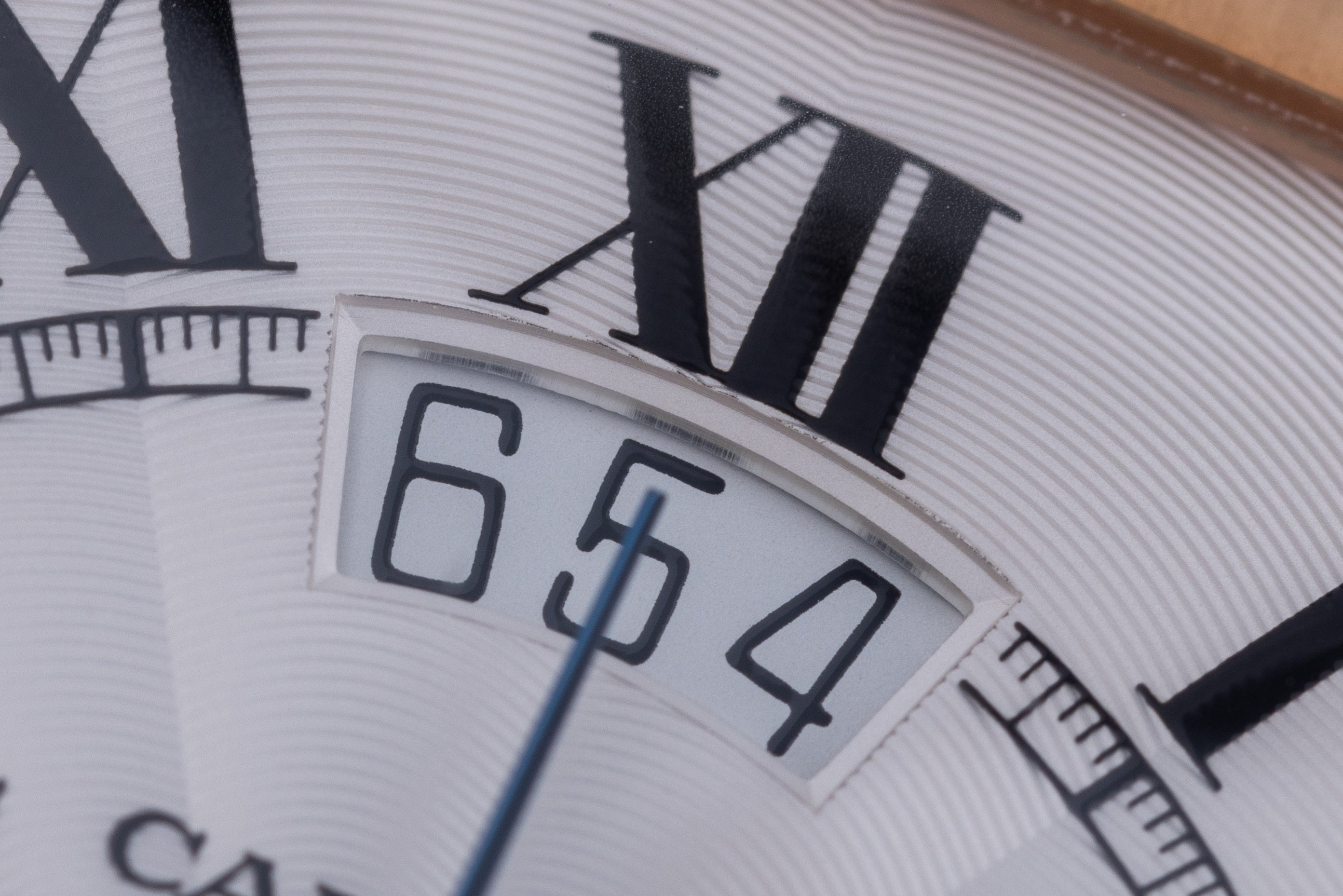 Cartier Tank Americaine XL Chronograph | REF. 3072 | Automatic | 32mm x 52mm | 18k Rose Gold