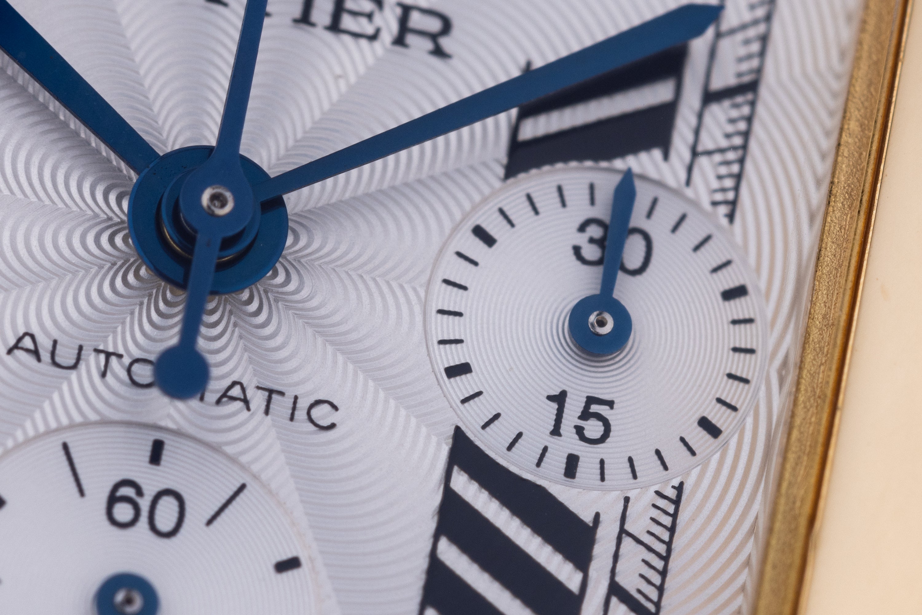 Cartier Tank Americaine XL Chronograph | REF. 2892 | Automatic | 32mm x 52mm | 18k Yellow Gold