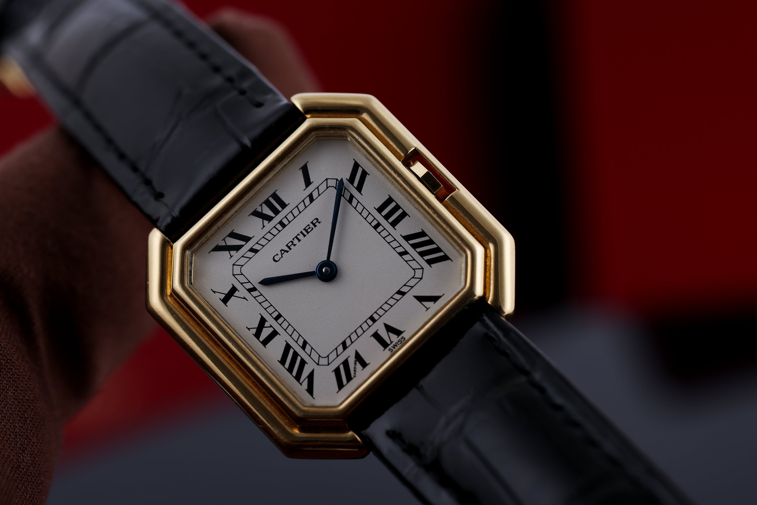 Cartier Ceinture | REF. 81080 | 18k Yellow Gold | 27mm | Quartz | 1970s