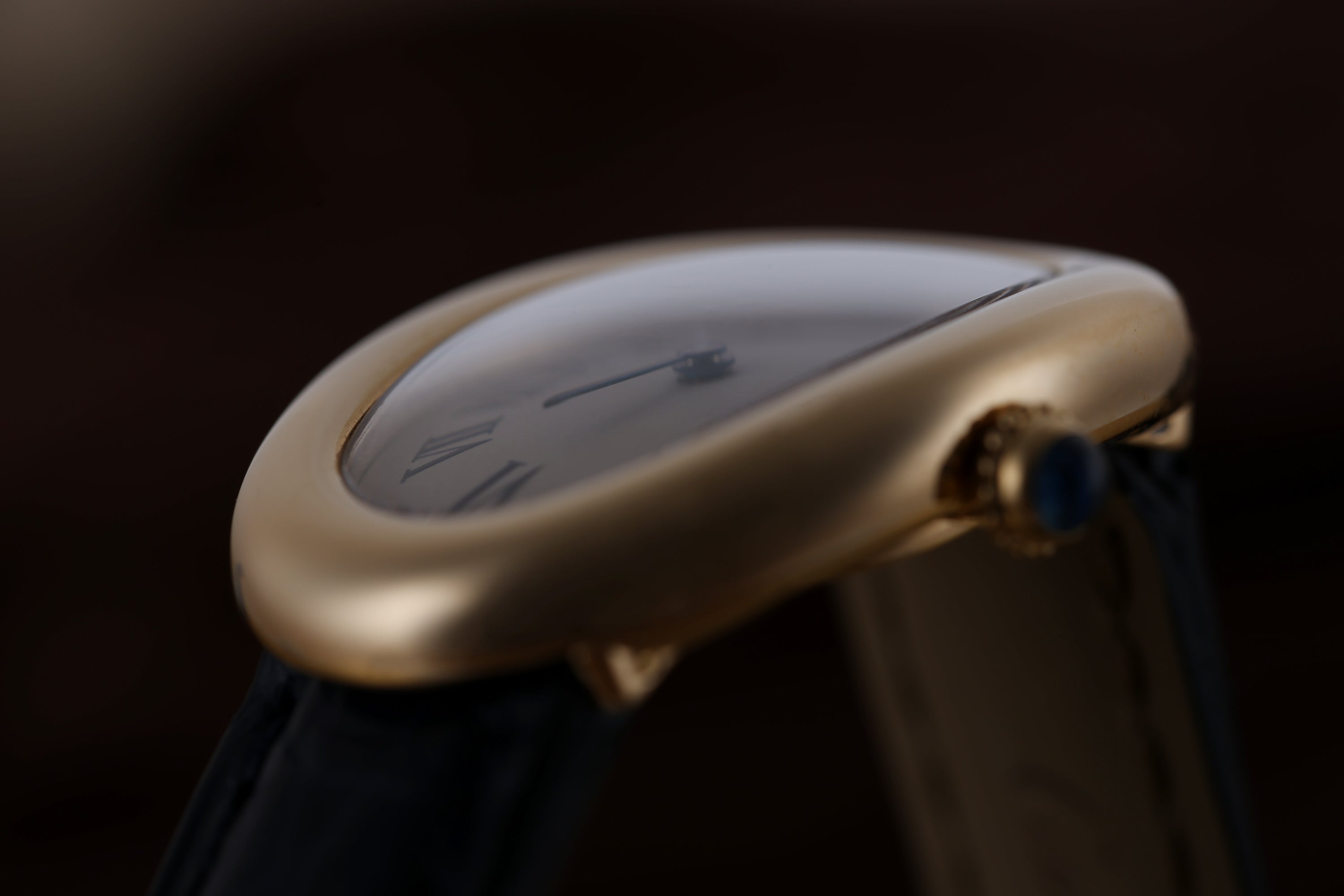 Cartier Baignoire | REF. 1954 | White Dial | 18k Yellow Gold | 22.5mm | 1990's