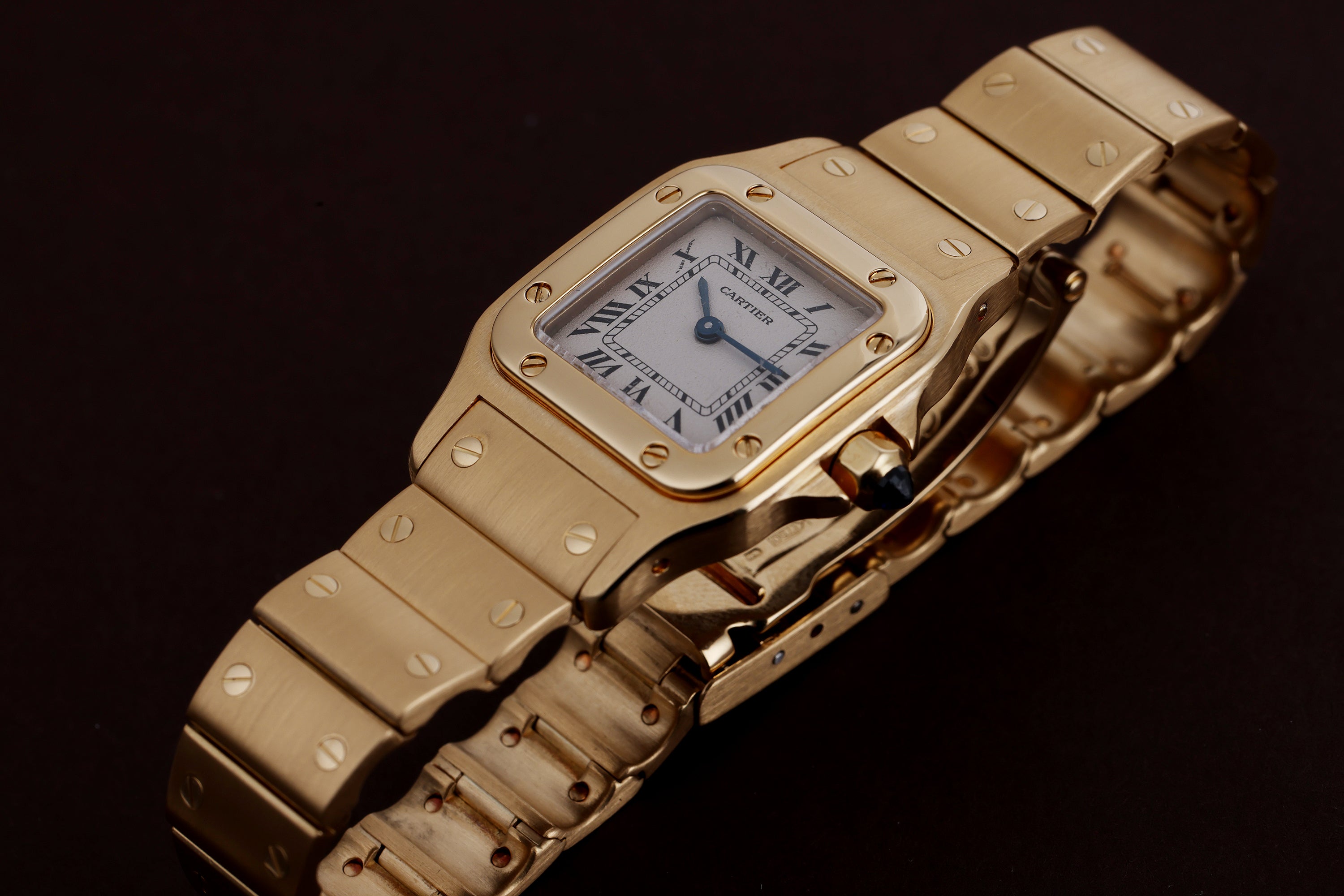 Cartier Santos Galbée | REF. 66930 | 18k Yellow Gold | 23.5mm