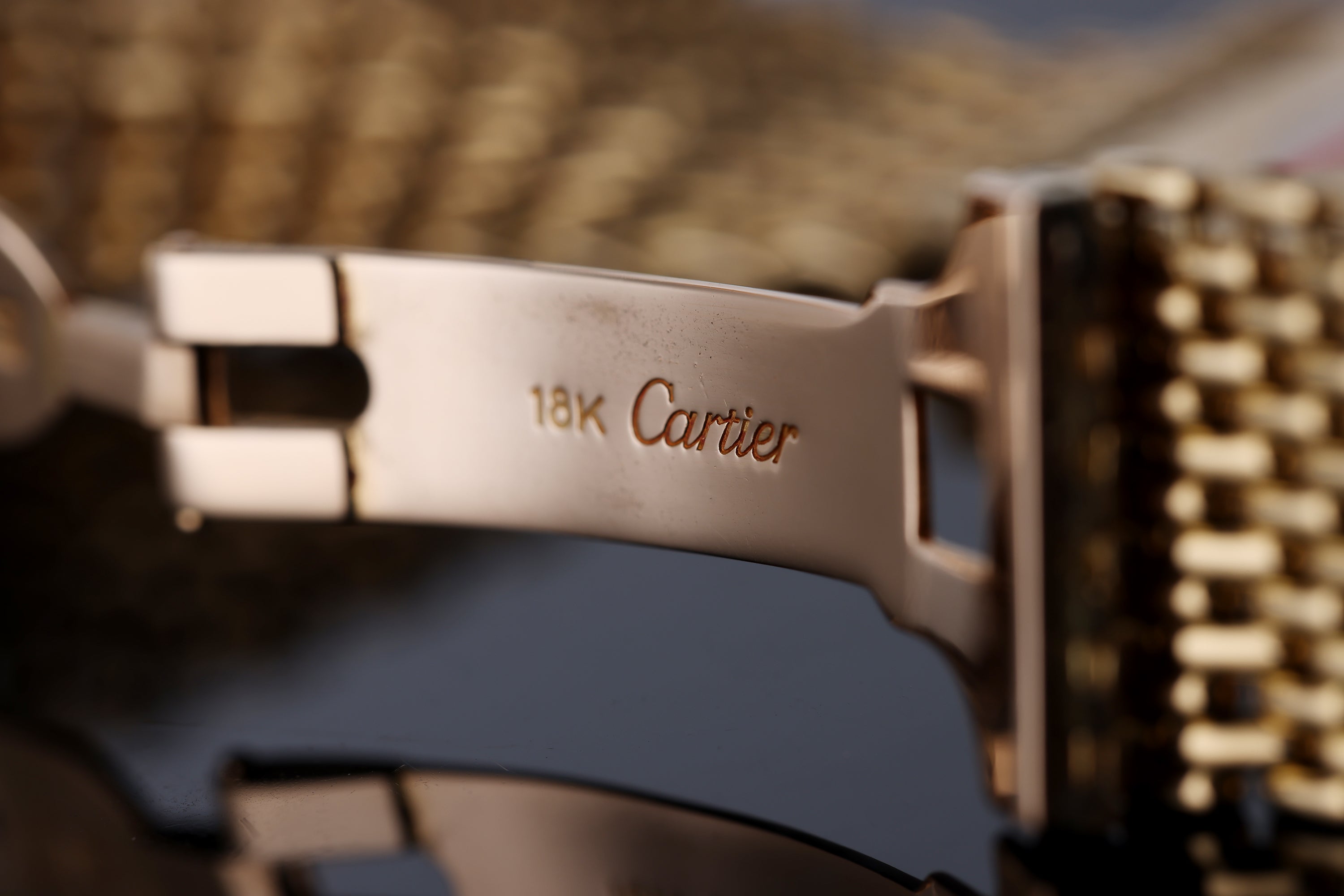 Cartier Santos Dumont Ultra-Thin | REF. 96054 | Manual Wind | 26mm | 18k Yellow Gold | 1970's