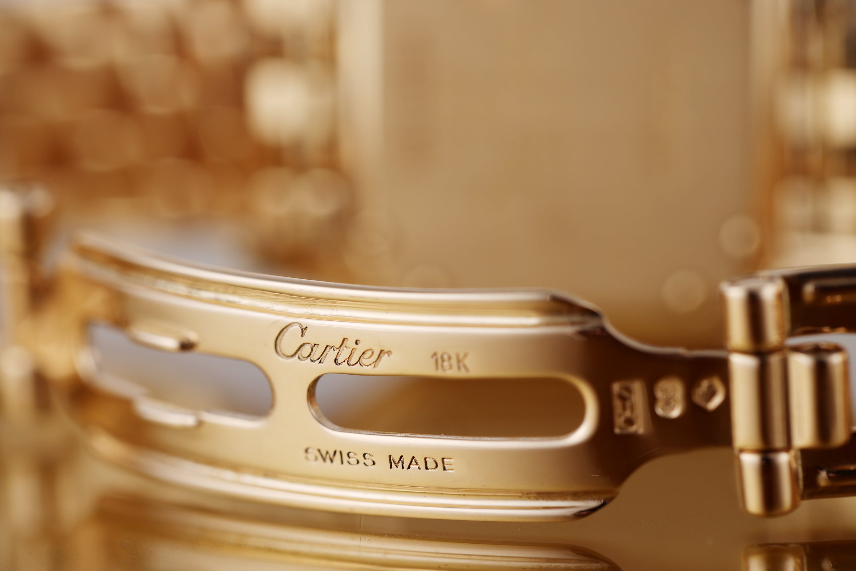 Cartier Panthere | REF. 1280 2 | Diamond Bezel | 22mm | 18k Yellow Gold | 1990's