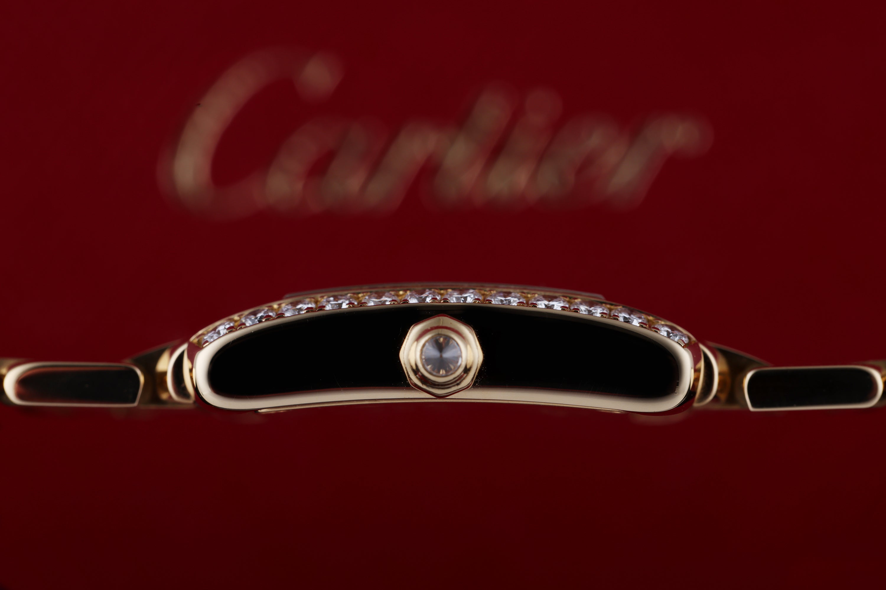 Cartier Tank Francaise | REF. 2364 | Diamond Bezel | 20mm | 18k Yellow Gold