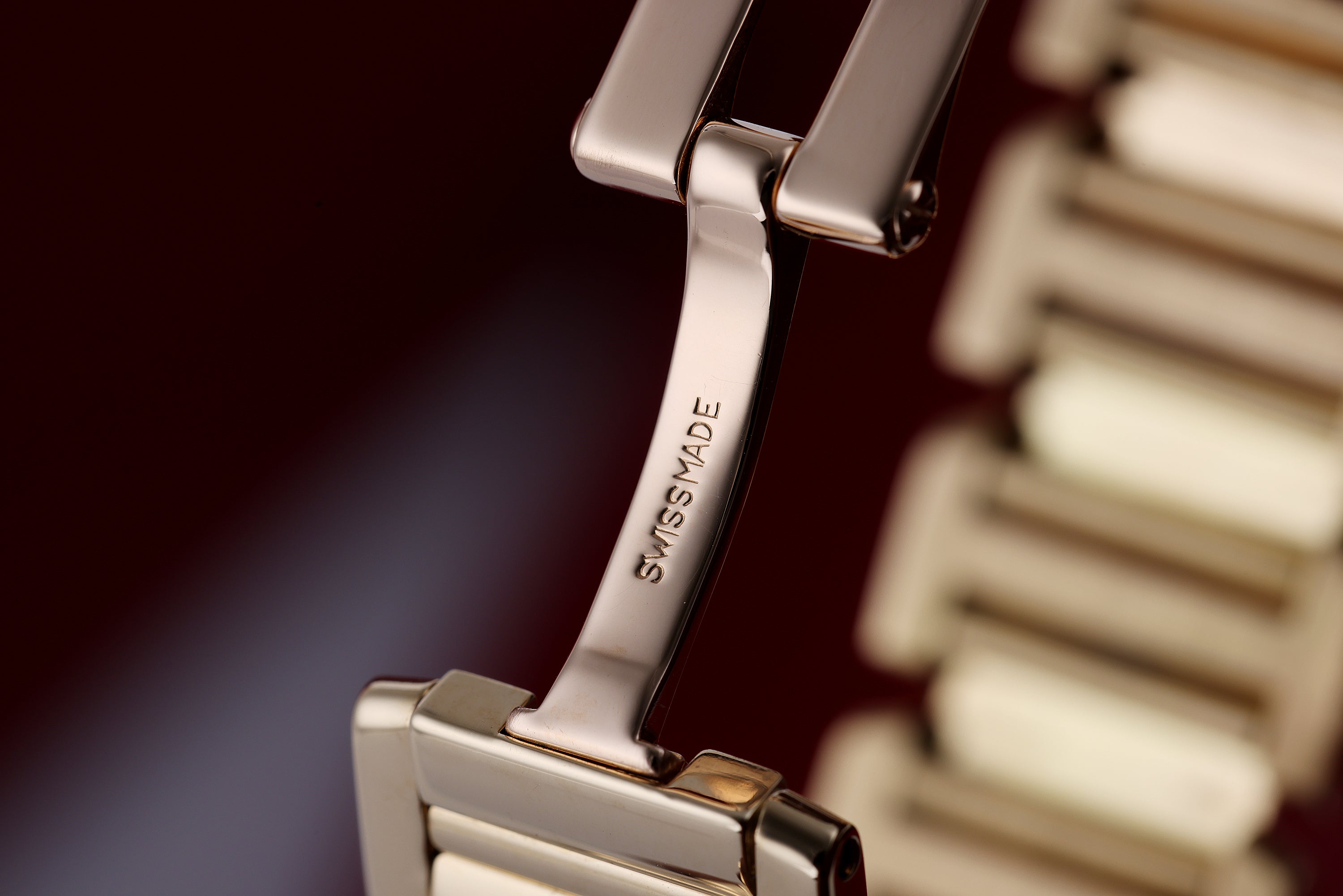 Cartier Tank Francaise | REF. 2364 | Diamond Bezel | 20mm | 18k Yellow Gold