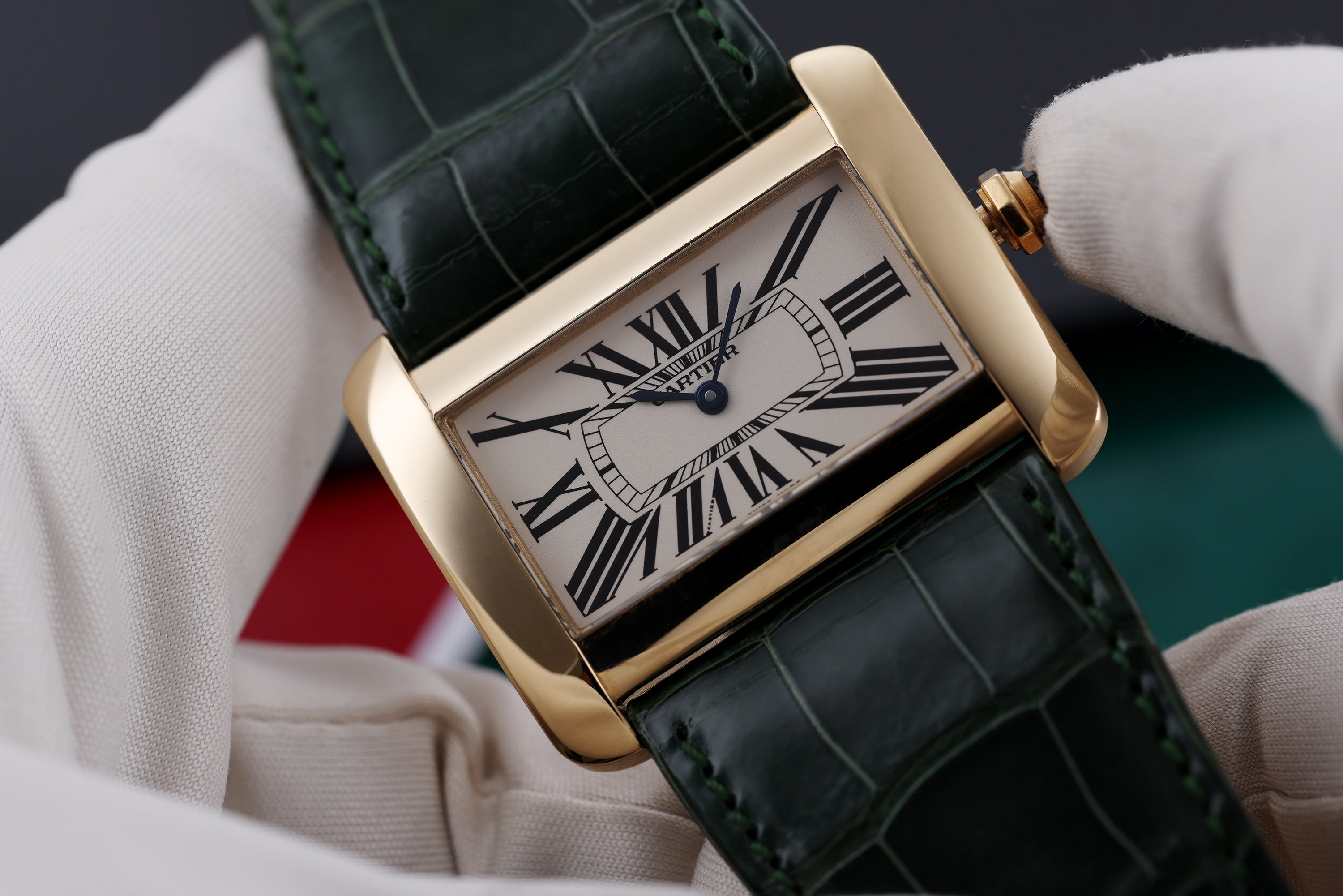Cartier Tank Divan | REF. 2602 | 18k Yellow Gold | Diamond Bezel | 38mm