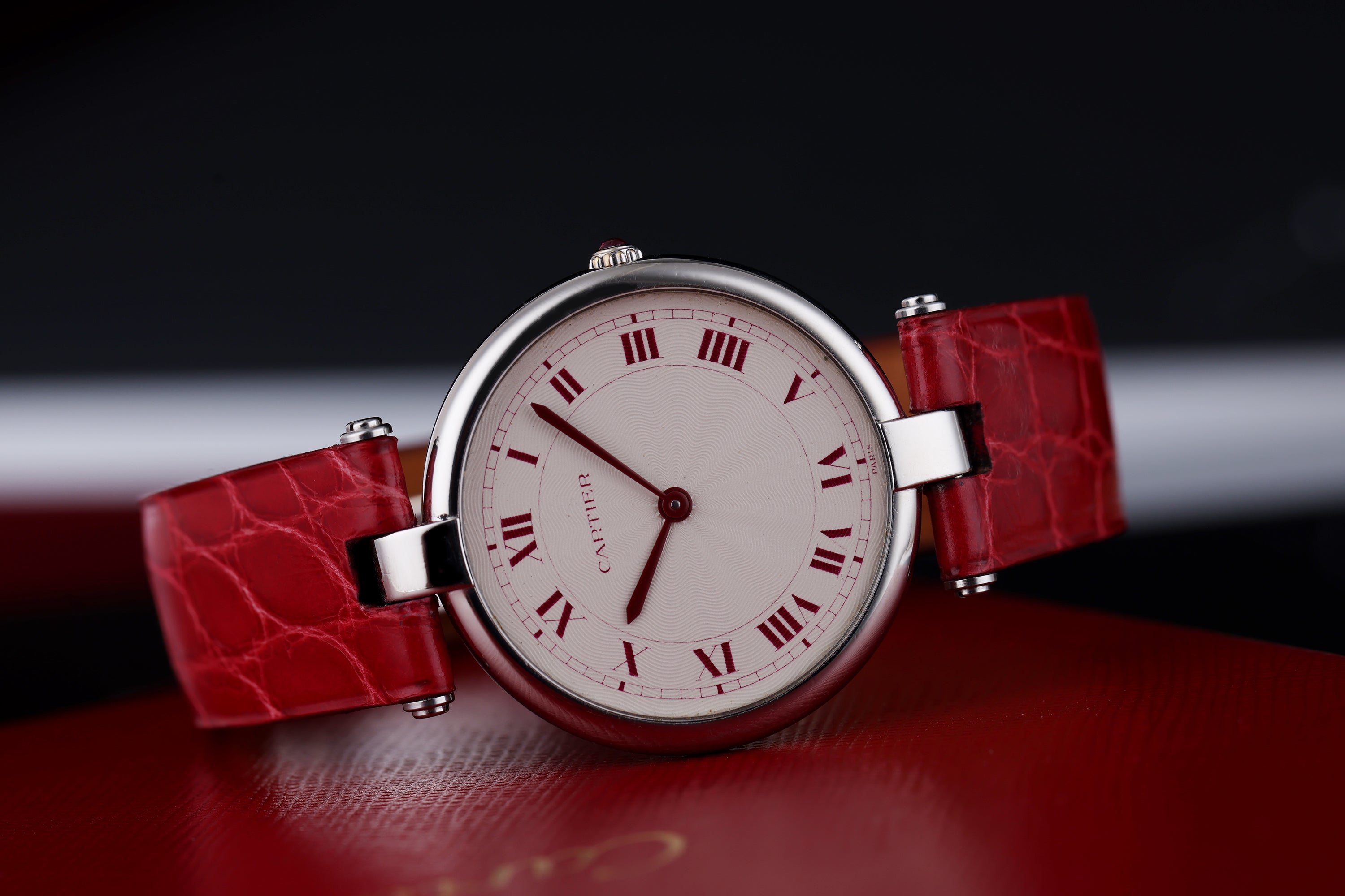 Extremely Rare Cartier Vendome Platinum | REF. 81001 | Silver Guilloche Dial | 30mm | 1980's