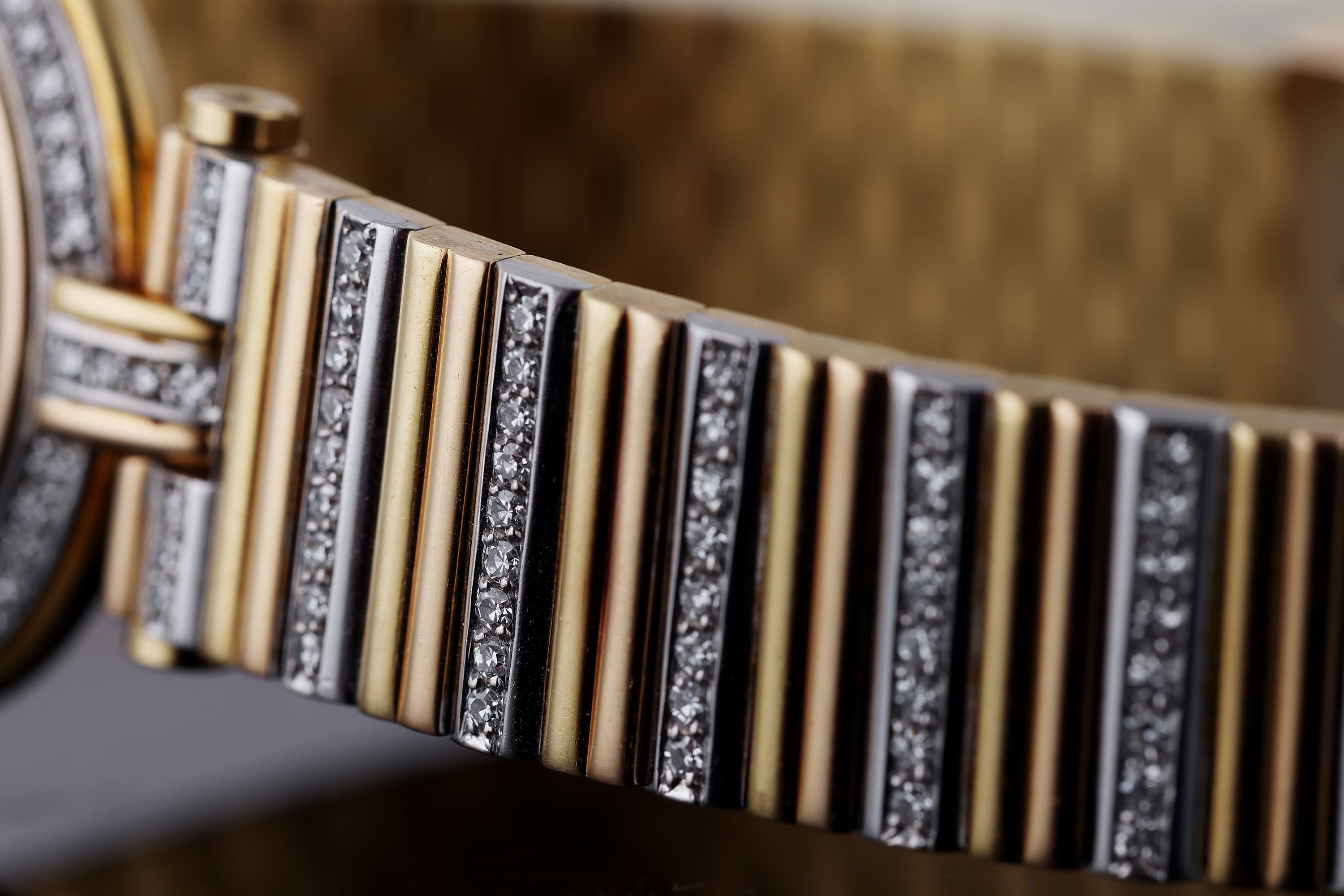 Cartier Vendome Pavé Diamonds | REF. 8395 | Two-Tone 18k Yellow & White Gold | 26mm | 2000's