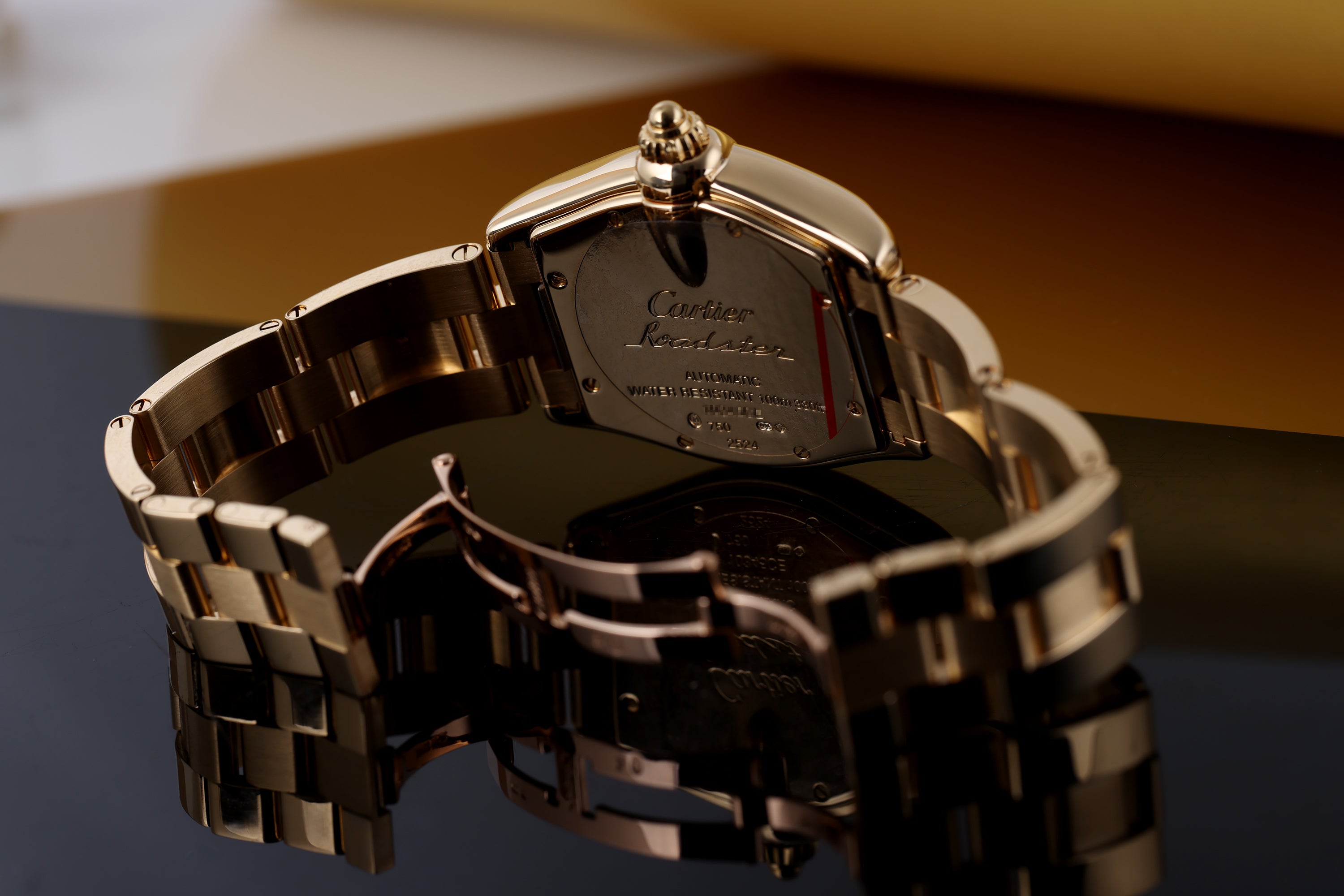 Cartier Roadster | REF. 2524 | Automatic | 18k Yellow Gold | 37mm | Box and papers | 2008