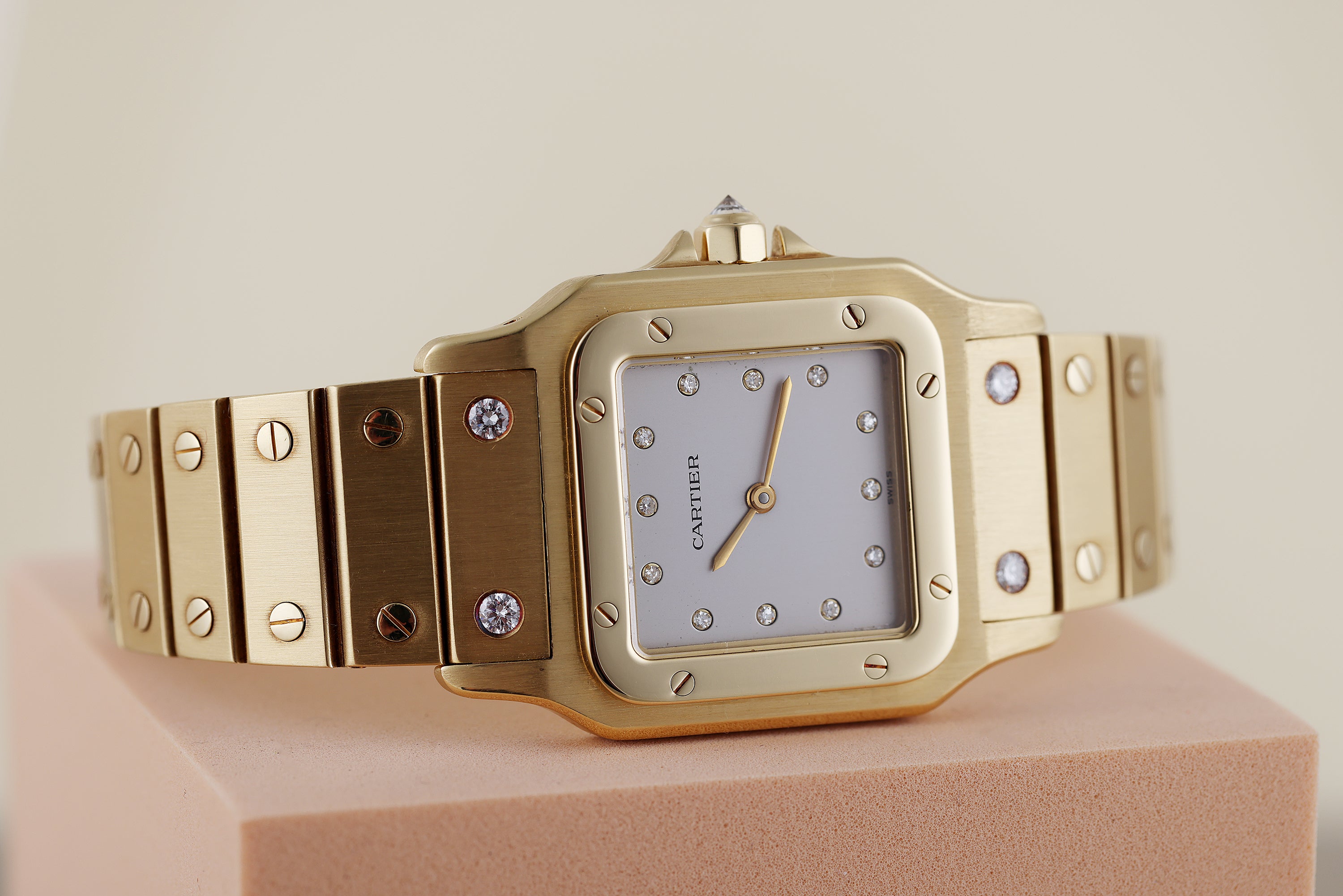 Cartier Santos Carrée Automatique | REF. 2960 | Ivory Grey Diamond Dial | Diamond End-links | 18k Yellow Gold | 29mm | 1980's