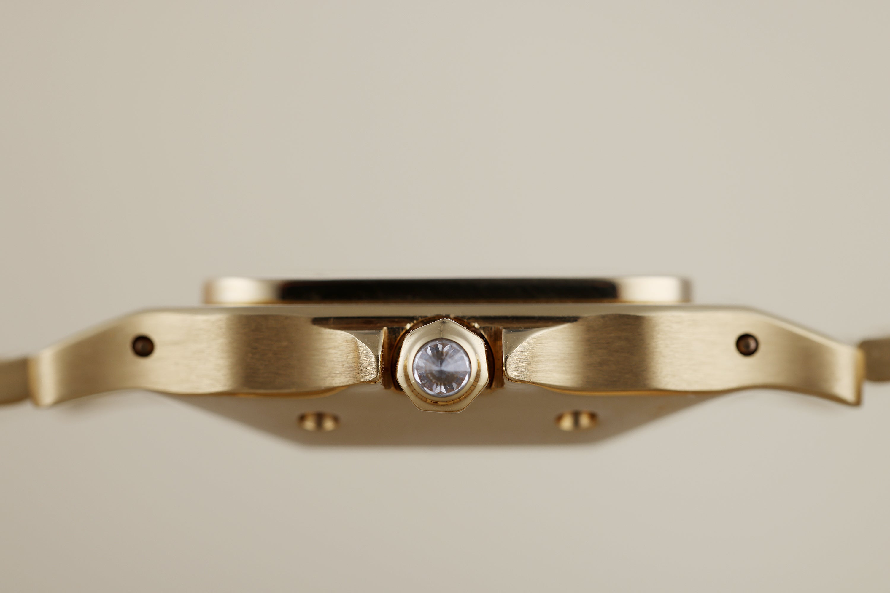 Cartier Santos Carrée Automatique | REF. 2960 | Ivory Grey Diamond Dial | Diamond End-links | 18k Yellow Gold | 29mm | 1980's