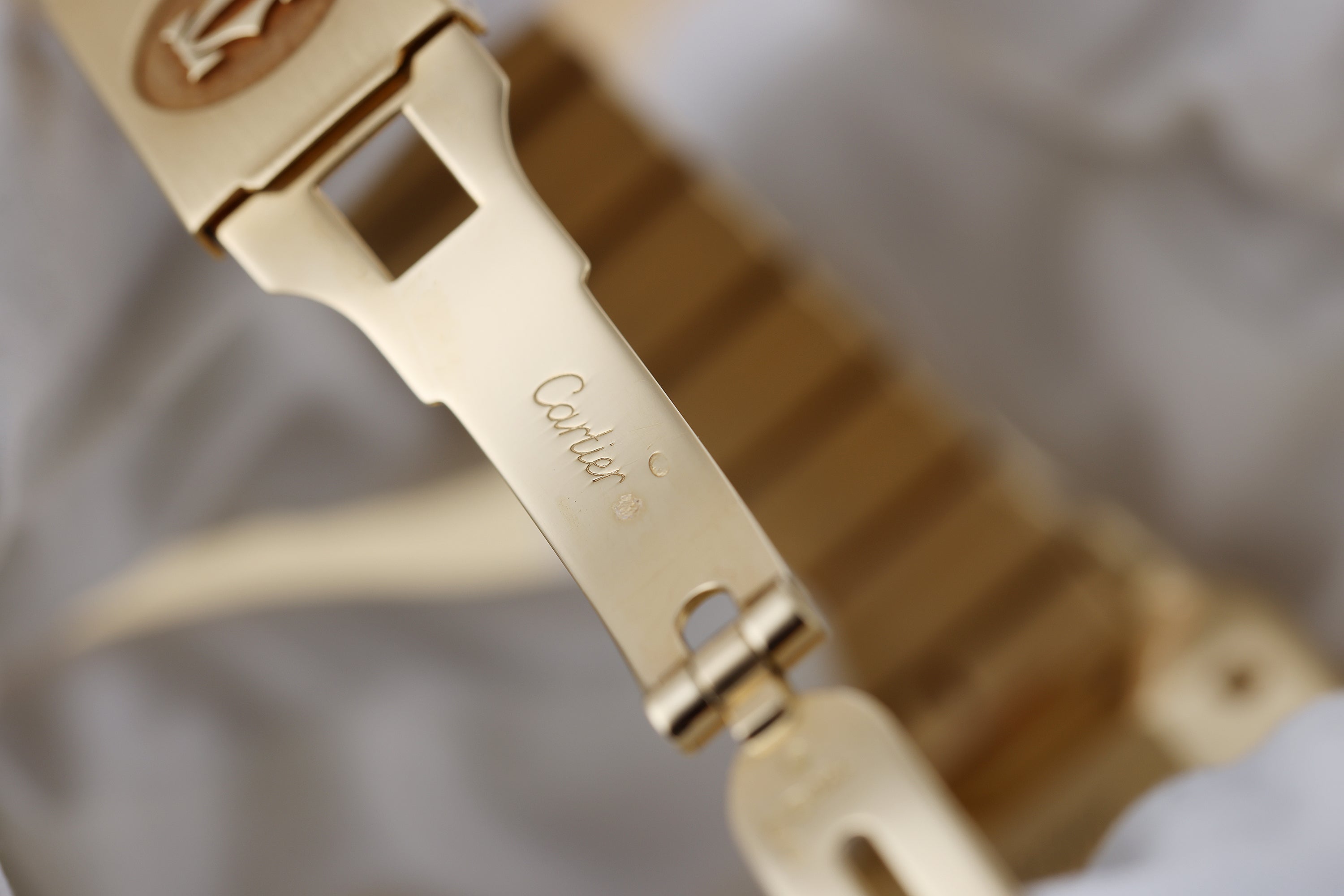 Cartier Santos Carrée Automatique | REF. 2960 | Ivory Grey Diamond Dial | Diamond End-links | 18k Yellow Gold | 29mm | 1980's