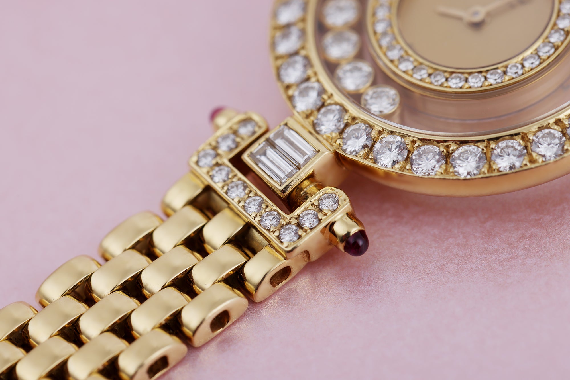 Chopard Happy Diamonds Ladies Watch | REF. 20/4846-21 or 4118 | Brilliant Round & Baguette Diamonds | 18k Yellow Gold
