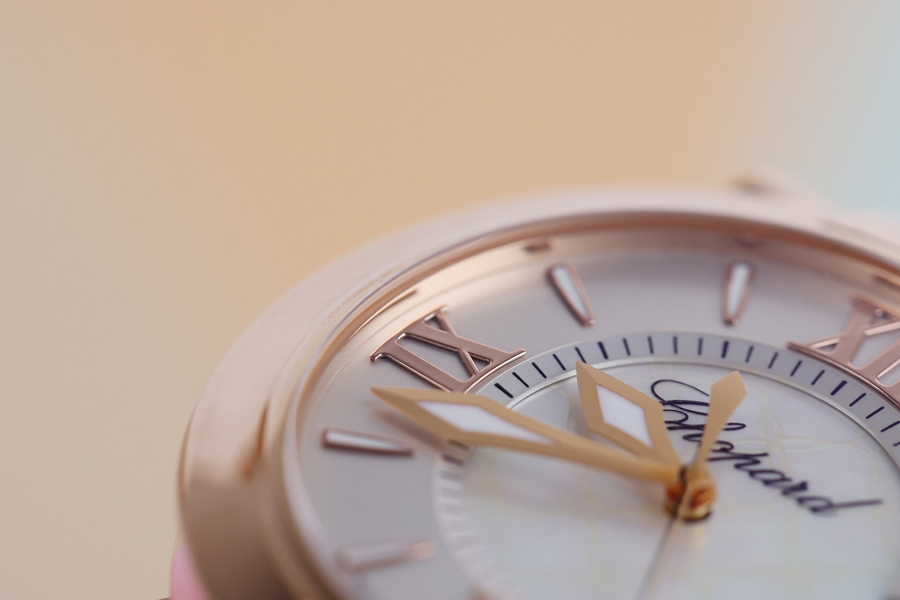 Chopard Imperiale | REF. 4221 | Mother of Pearl Center Dial | 18k Rose Gold | 36mm | Quartz