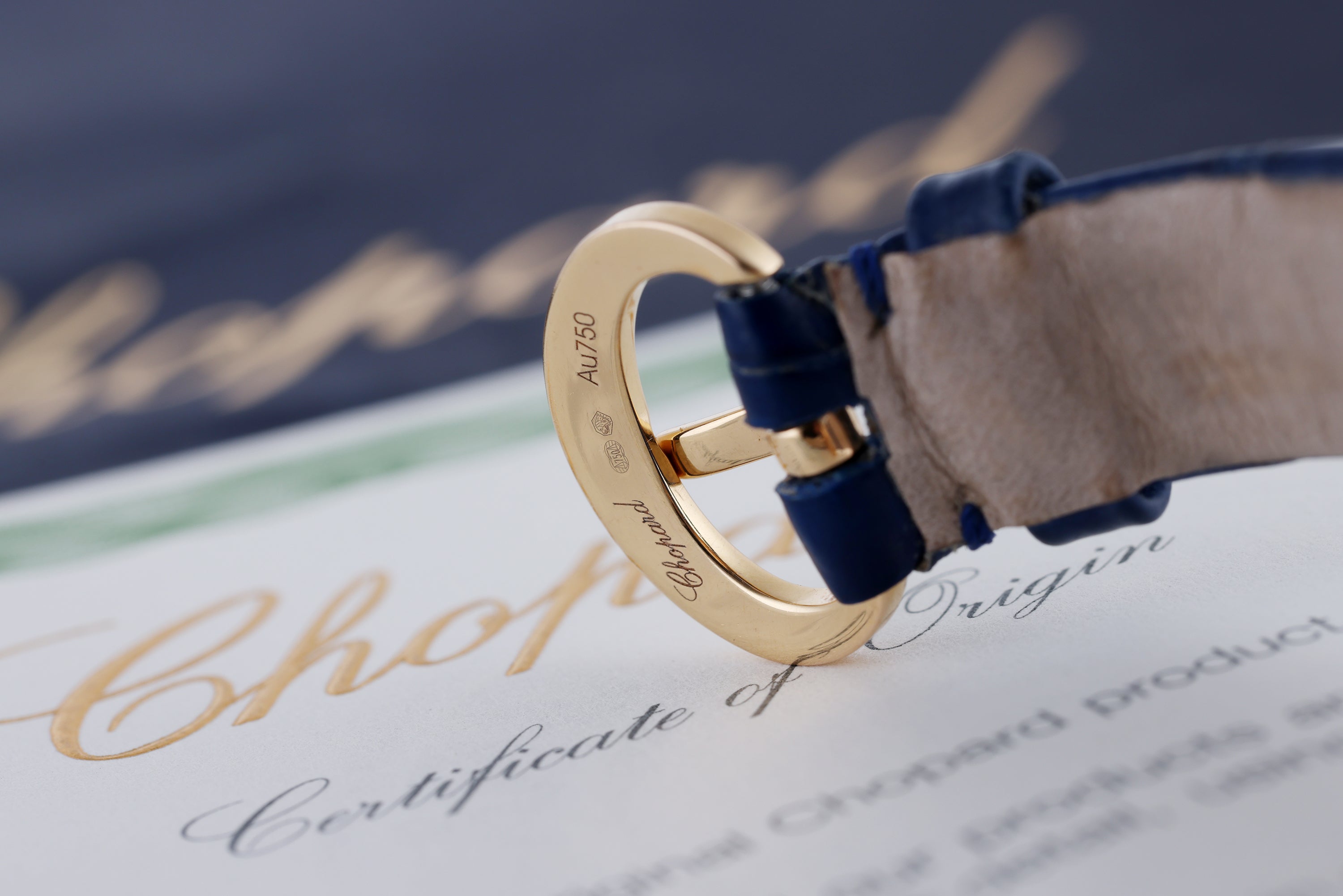 Chopard Happy Diamonds Ladies Watch | REF. 4596 | Mother of Pearl Dial | Round Brilliant Diamonds | 32mm | 18k Rose Gold | Box & Papers | 2019