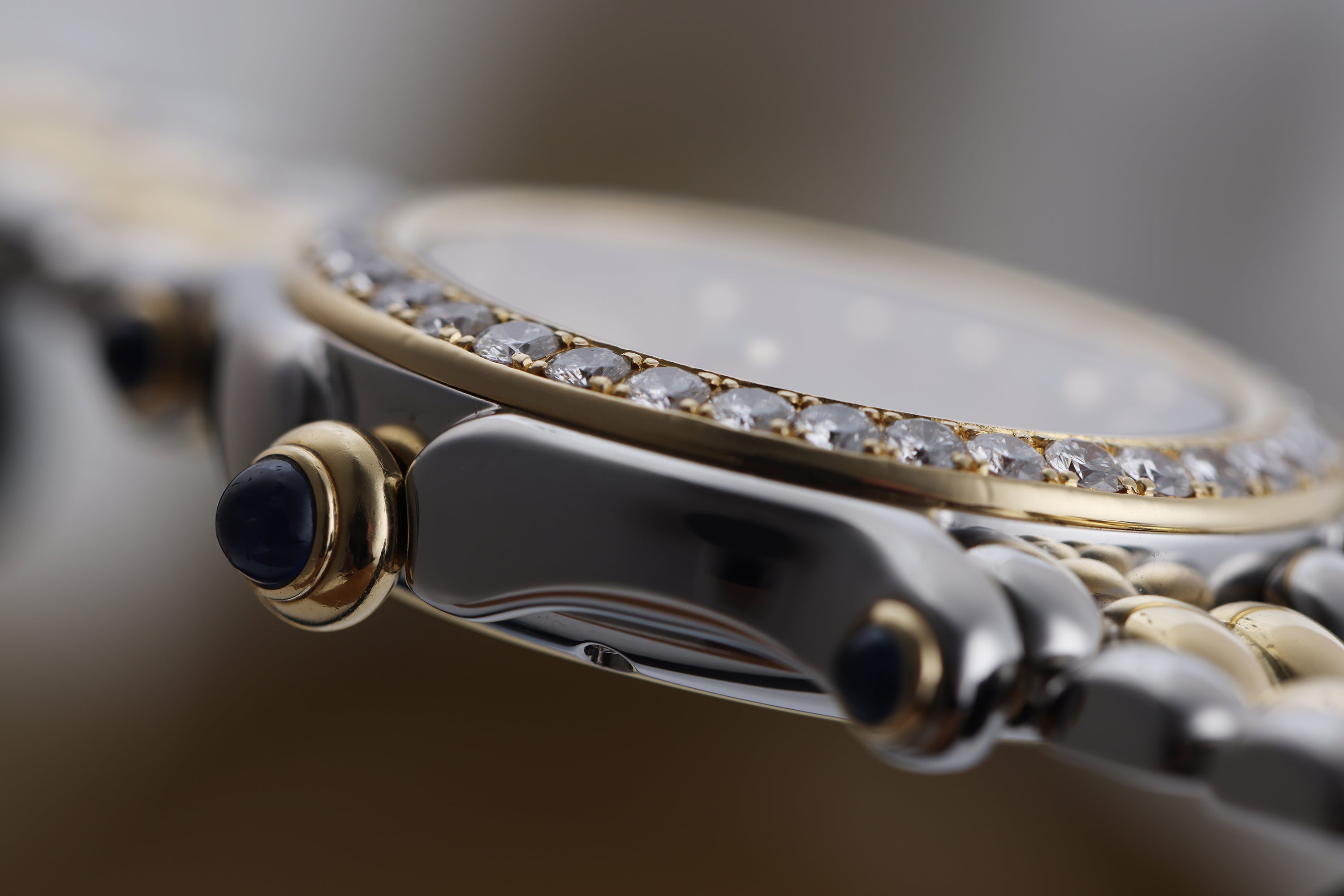 Chopard Happy Sport | REF. 27/8237-23/11 | 7 Floating Diamonds | 32.5mm | Stainless Steel & 18k Yellow Gold