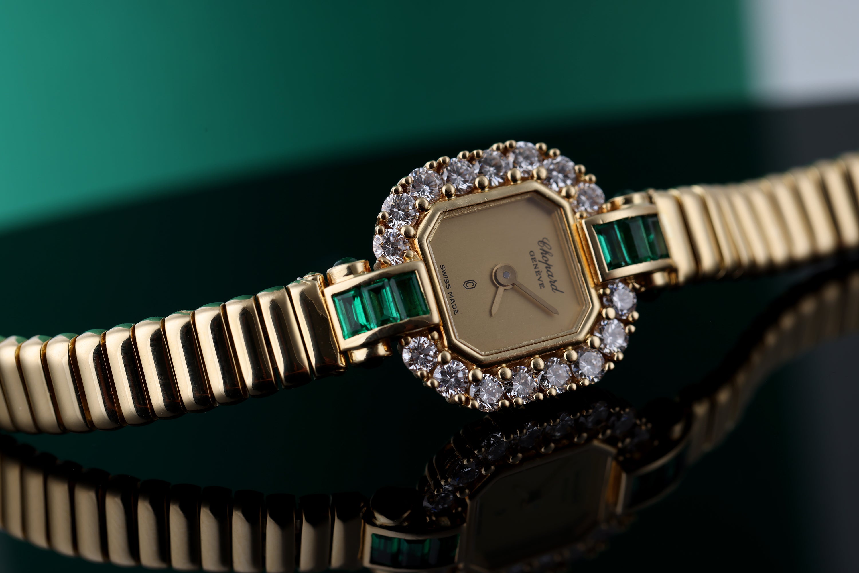 Chopard Vintage Lady's Wristwatch | REF. 5151 | Diamond's & Emerald's | Circa 1980s | Champagne Dial | 178mm | 18k Yellow Gold