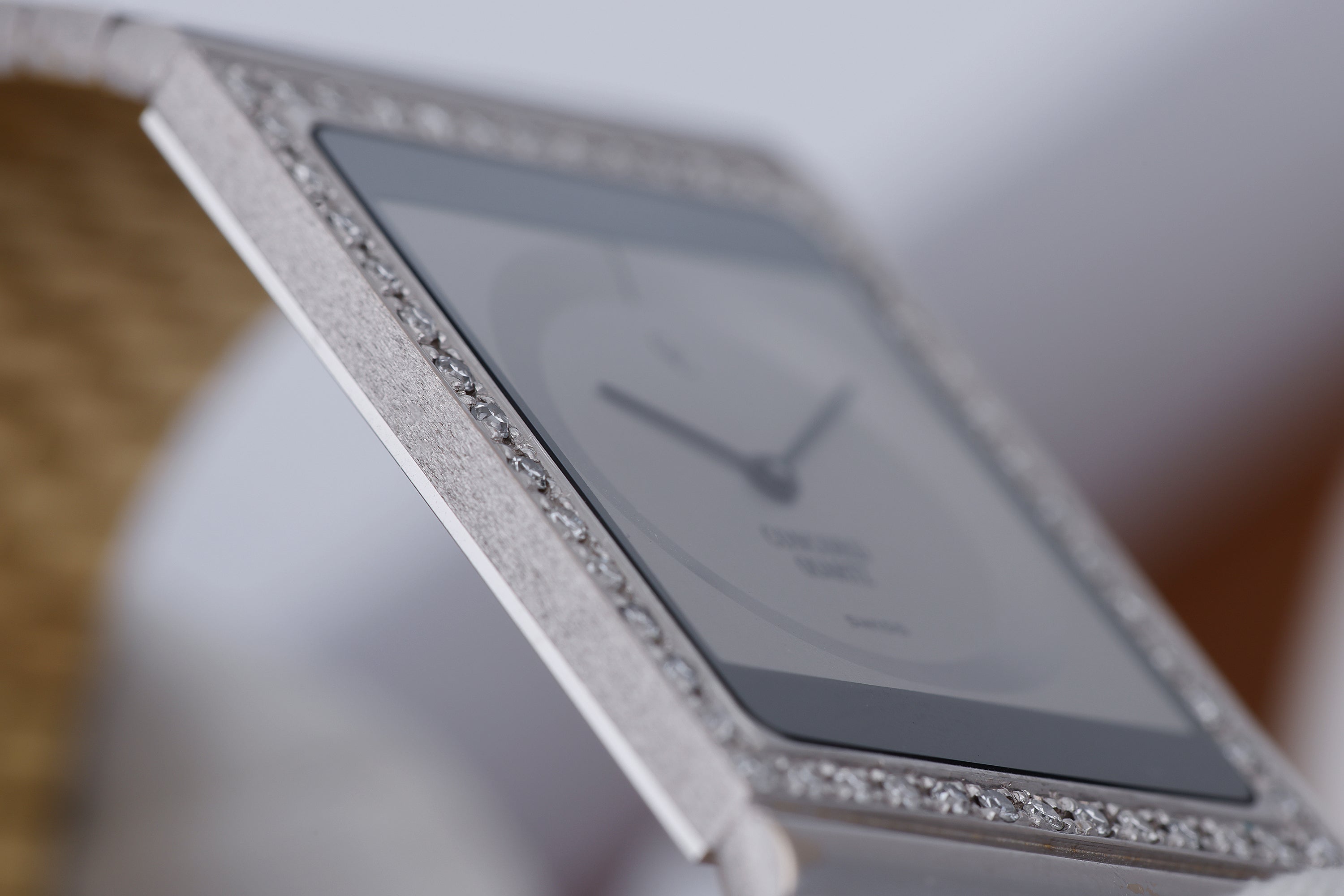 Unworn 1980's Concord Delirium | REF. 61 77 615 | Pave Diamonds | Quartz | 18k White Gold | 24.5mm