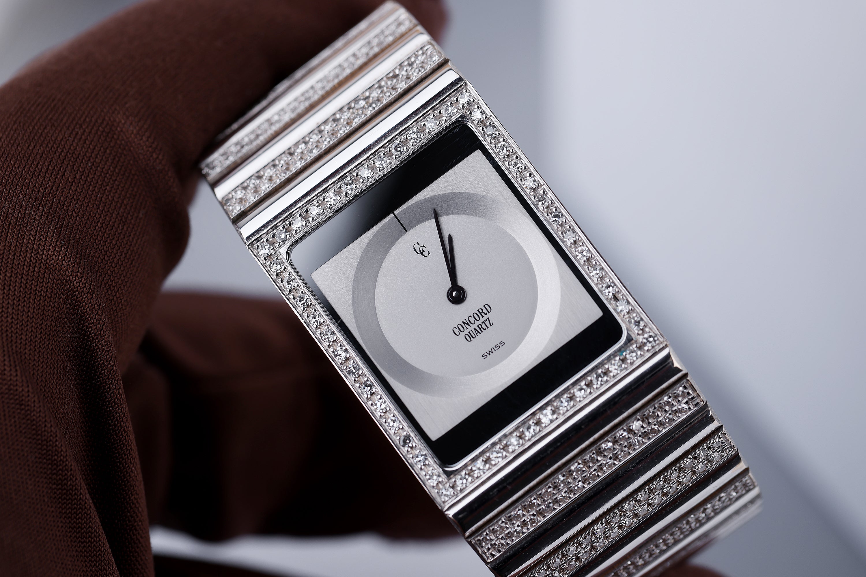 Unworn 1980's Concord Delirium | REF. 61 77 615 | Pave Diamonds | Quartz | 18k White Gold | 24.5mm