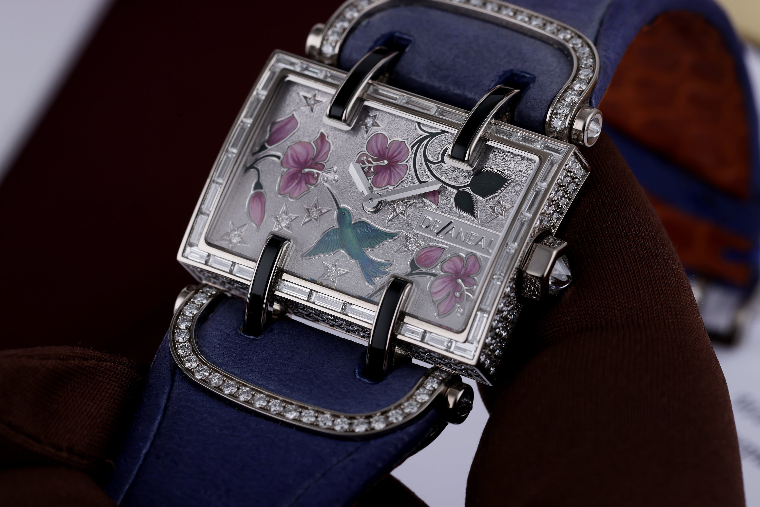 DeLaneau | Atame Colibri | REF. ATAD120.CO WG 78 COL04 02 CAS | 1 OF 2 | 18k White Gold | Box & Papers | RRP £119,900