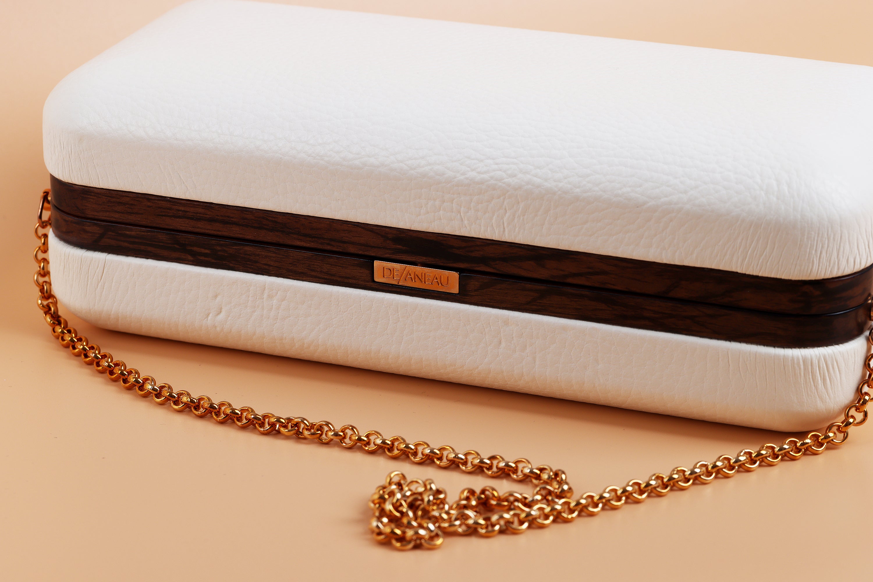 DeLaneau | Atame Colibri | REF. ATAD120.CO WG 78 COL04 02 CAS | 1 OF 2 | 18k White Gold | Box & Papers | RRP £119,900