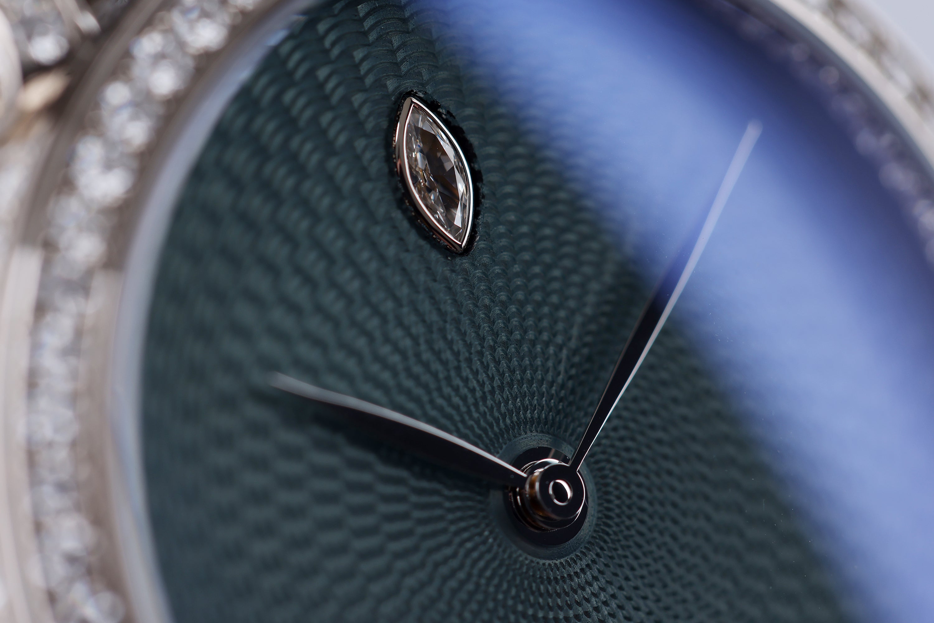 DeLaneau | Rondo 36 Translucent | REF. RON36105 WG GUI05 | Piece Unique | 18k White Gold | Box & Papers