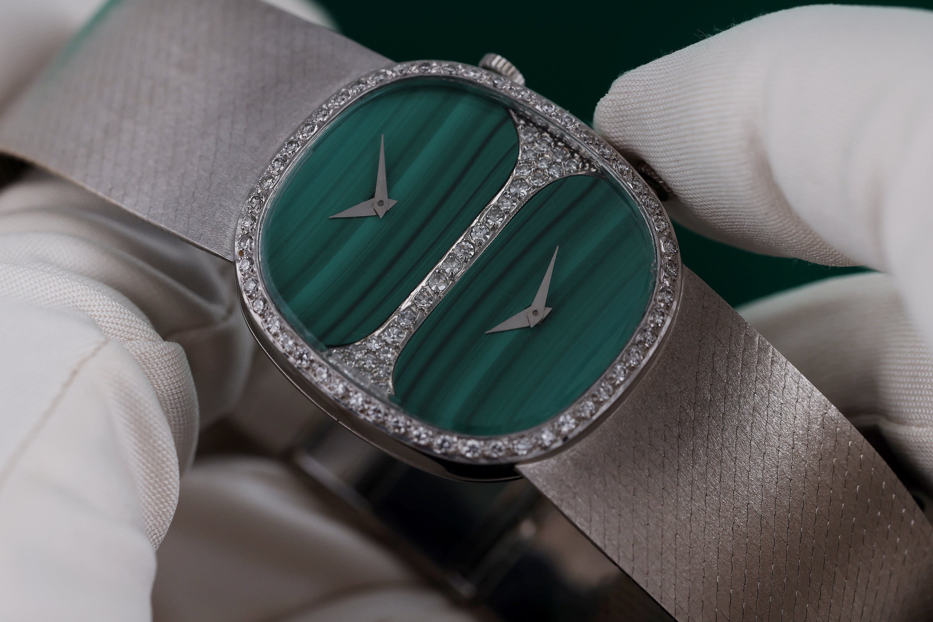 Chopard Dual Time Watch | Malachite Dial | Diamond Dial & Bezel | REF. 2104 1 | 18k White Gold | 30.5mm | 1980's