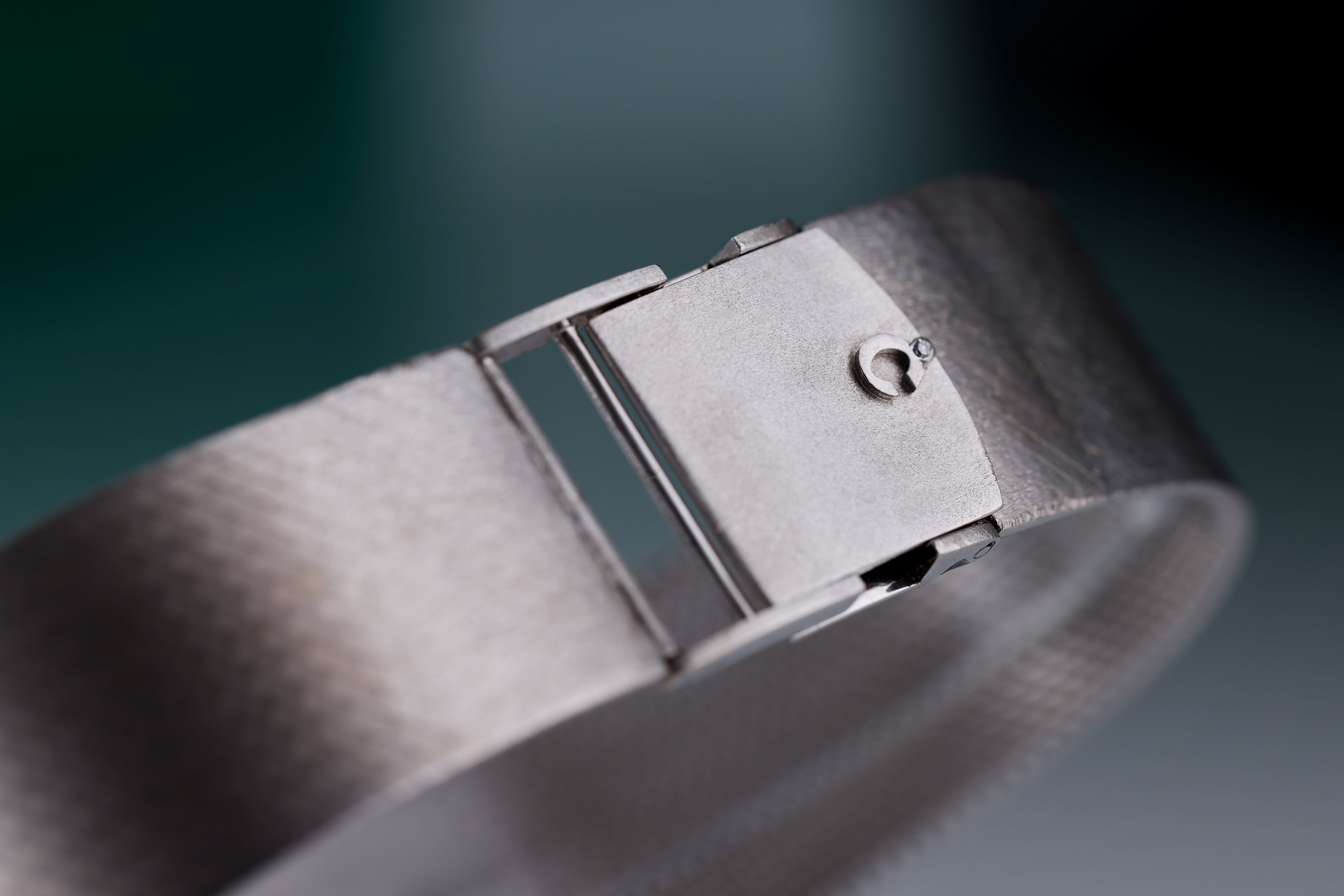 Chopard Dual Time Watch | Malachite Dial | Diamond Dial & Bezel | REF. 2104 1 | 18k White Gold | 30.5mm | 1980's