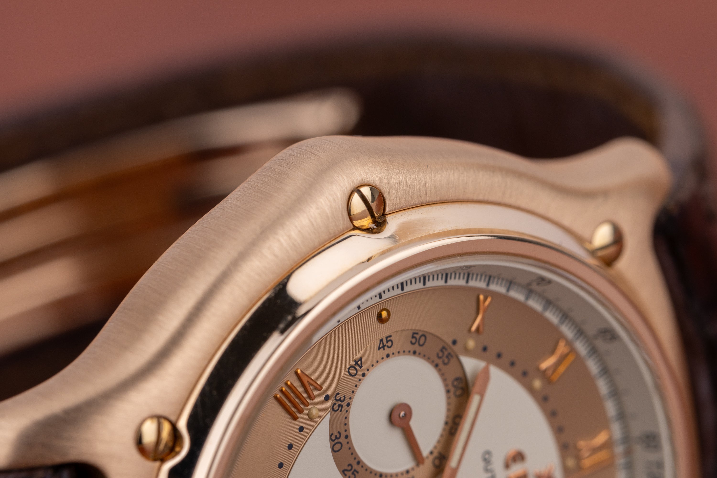 Ebel Le Modular Chronograph | REF. E 5137241 | Champagne Rose Gold & White Dial | 18k Rose Gold | 1990s