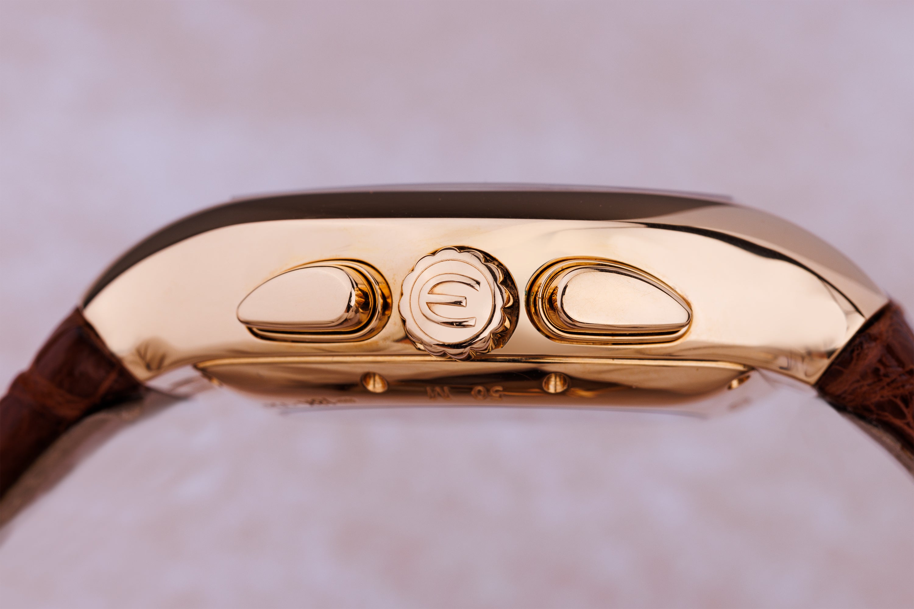 Ebel Chronograph 'Ebelissimo' | REF. 5139G41 | Silvered Dial | Automatic | 40mm | 18k Yellow Gold | 2010s