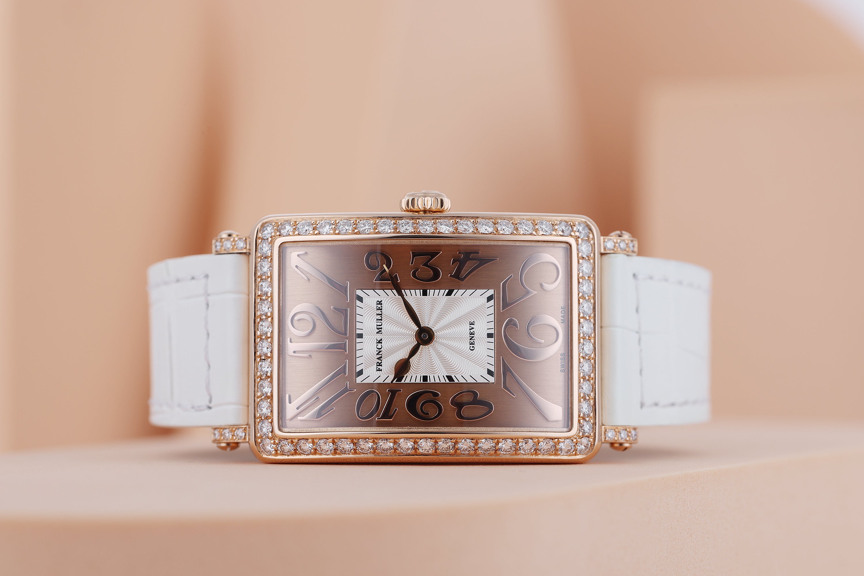 Unworn Franck Muller Long Island | REF. 952 QZ REL DECO D 1R | Diamond Bezel | 18k Rose Gold | 26mm | Quartz | 2010's | Box
