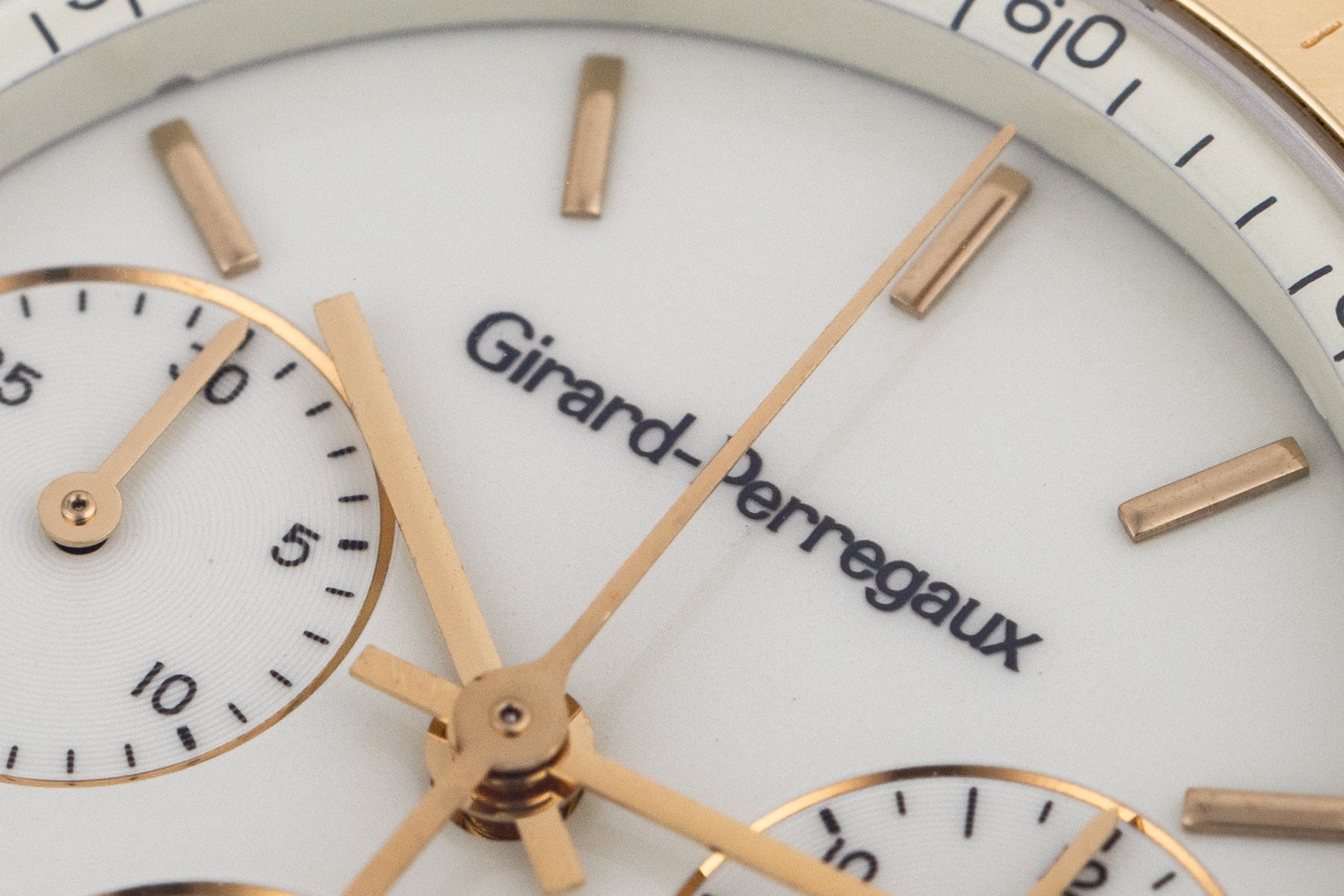 Girard-Perregaux Chronograph | REF. 7700 | 18k Yellow Gold | 34mm | 2000's