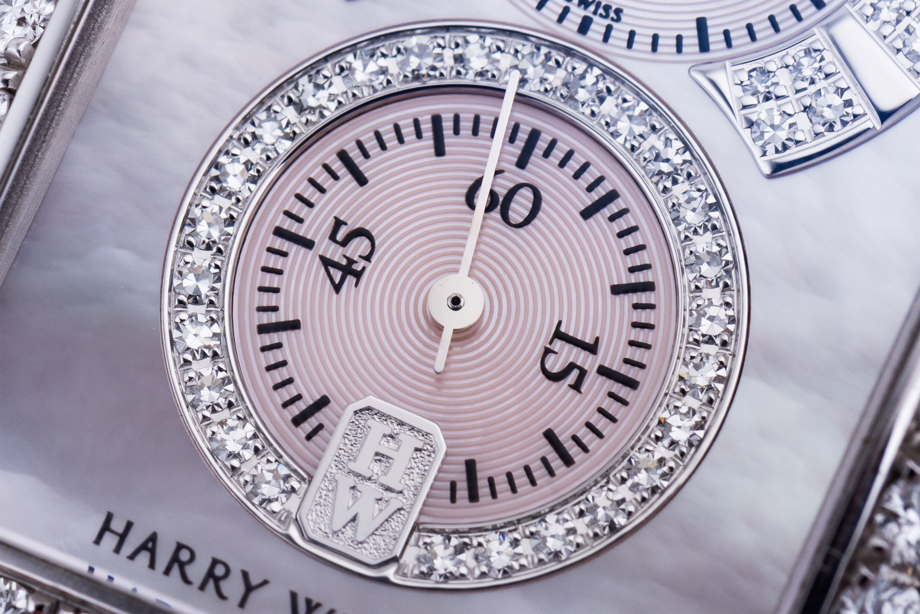 Harry Winston Avenue C | REF. 330/UMW | Mother of Pearl dial | Diamond Bezel & Centre Rings | 18k White Gold | Box & Papers