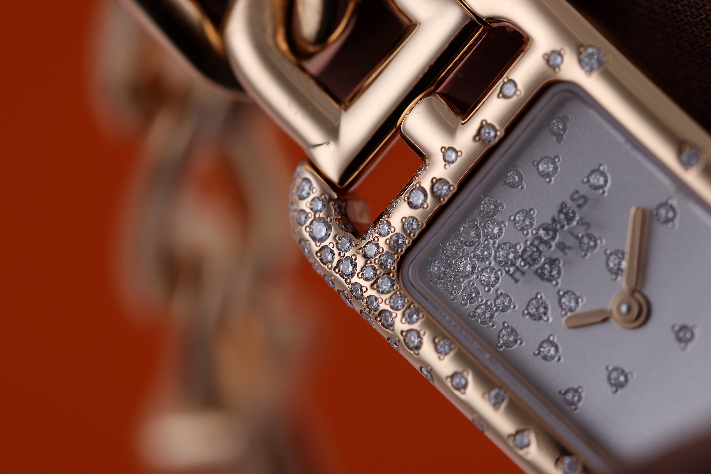 Hermes Ladies Watch | Nantucket | REF. NA2.172 | 18k Rose Gold | Scattered Diamond Bezel | Silver Dial | 17x32.5mm | Box & Papers | 2022