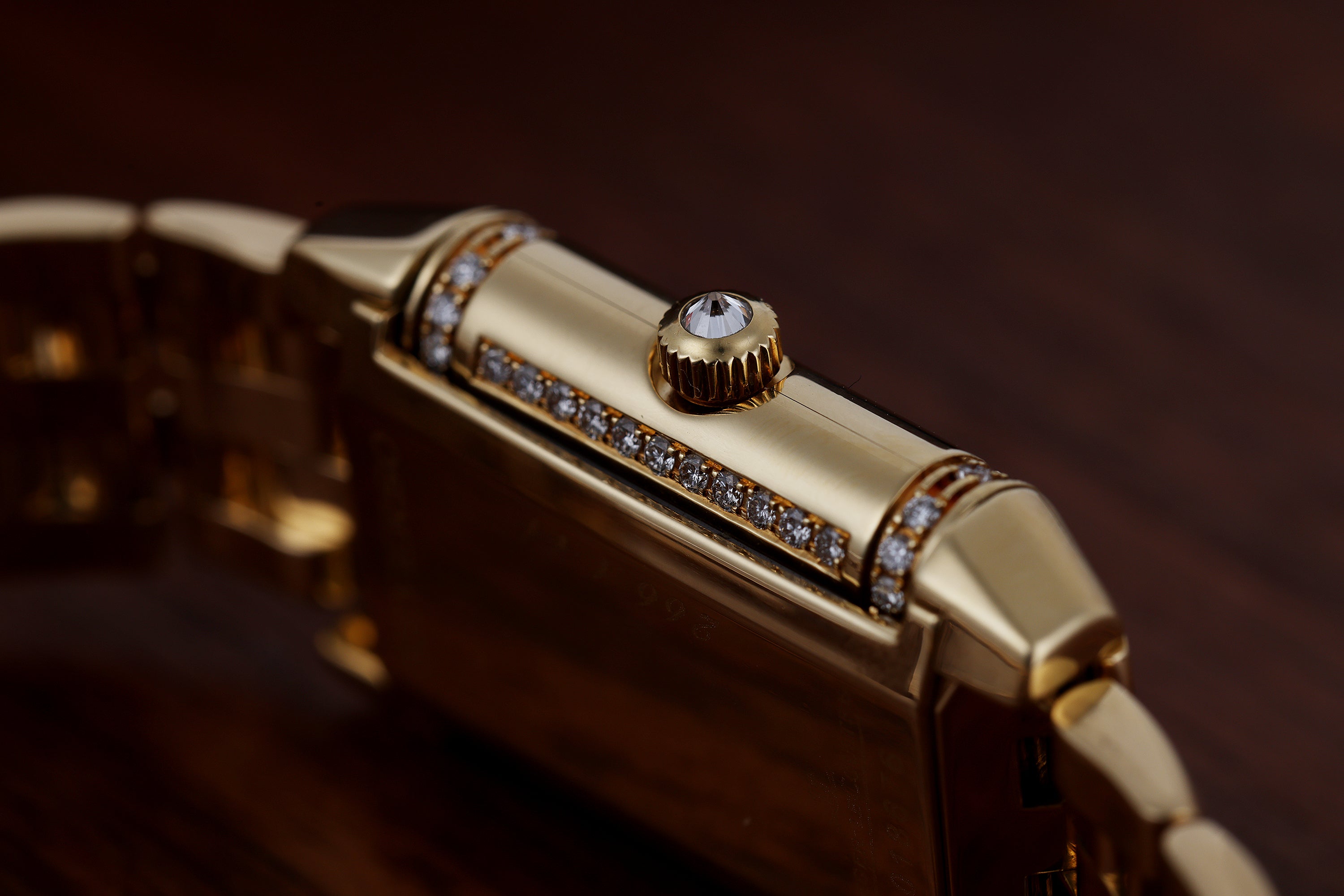 Jaeger-LeCoultre Reverso Duetto | REF. 266.1.44 | Diamond Dial, Bezel & Bracelet | Mother of Pearl | 18k Yellow Gold | 20.5mm | Quartz