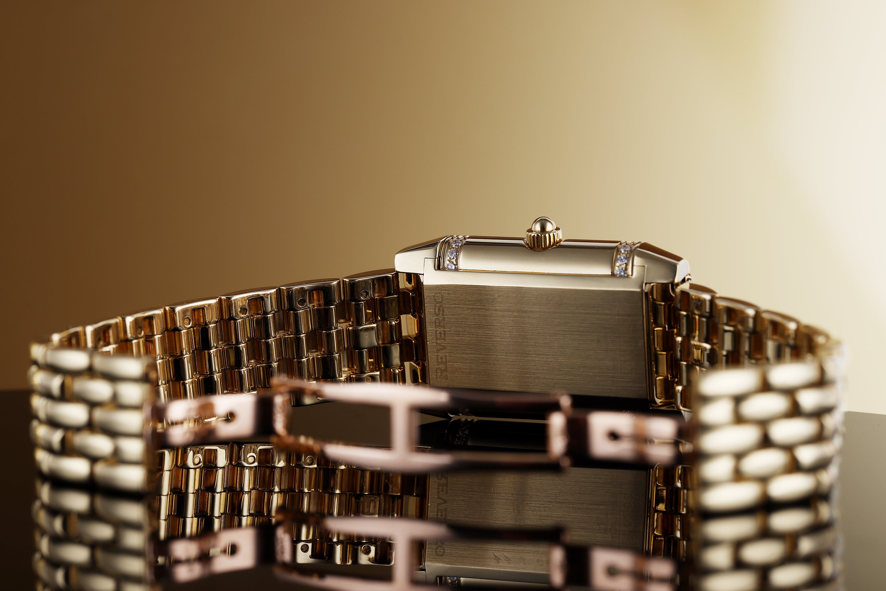 Jaeger-LeCoultre Reverso Duetto | REF. 266.1.44 | 18k Yellow Gold | 20.5mm | Quartz