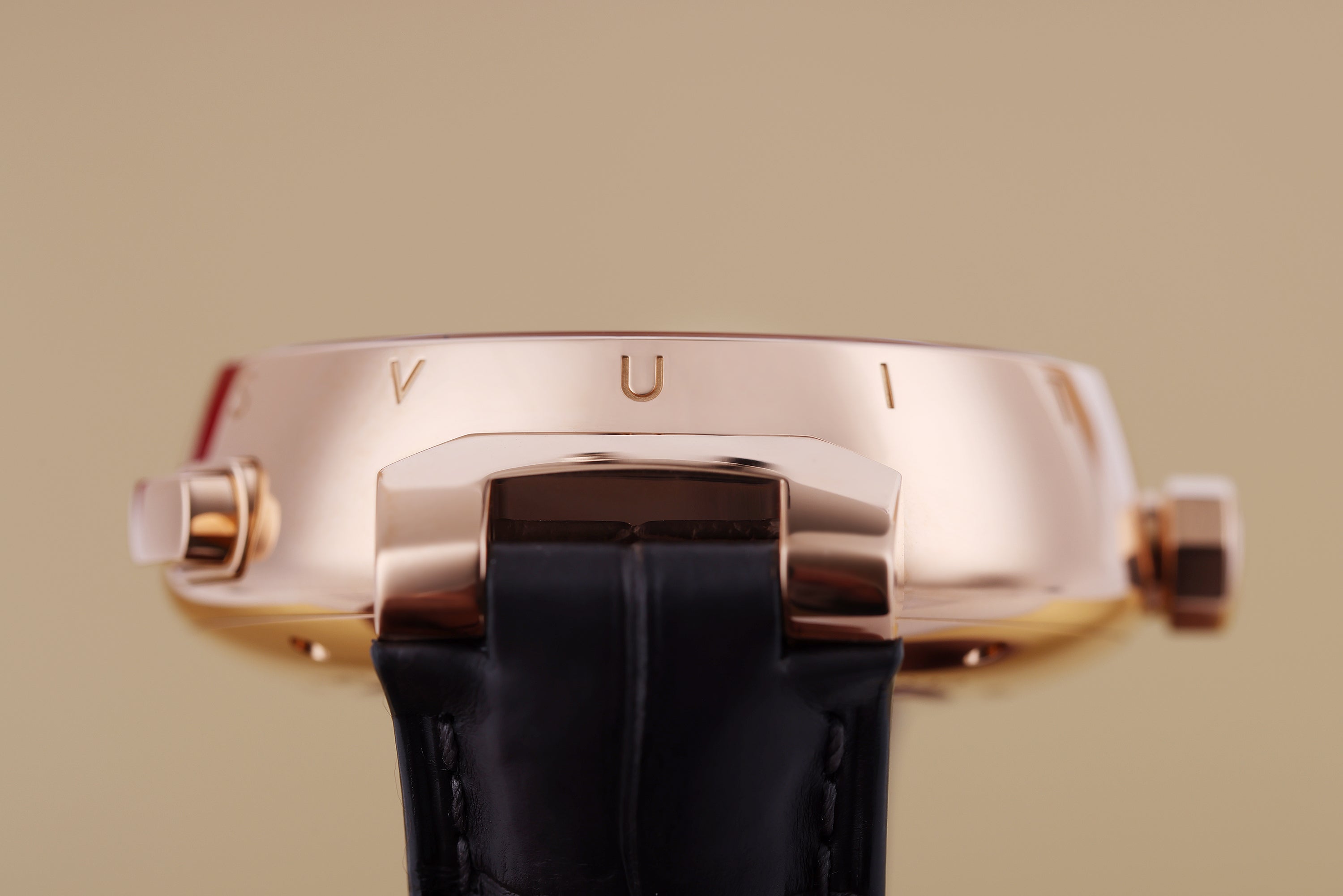 Louis Vuitton GMT Jump Hour | REF. Q10C5 | Dual Time Zone | 18k Rose Gold | 2010s