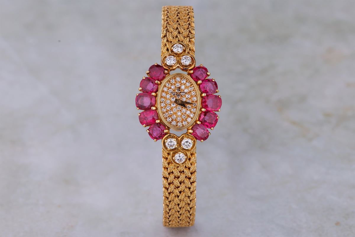 Montre Royale 1980's Ladies Wristwatch | Oval-Cut Ruby & Diamond Bezel | 18k Yellow Gold | Quartz | 24mm