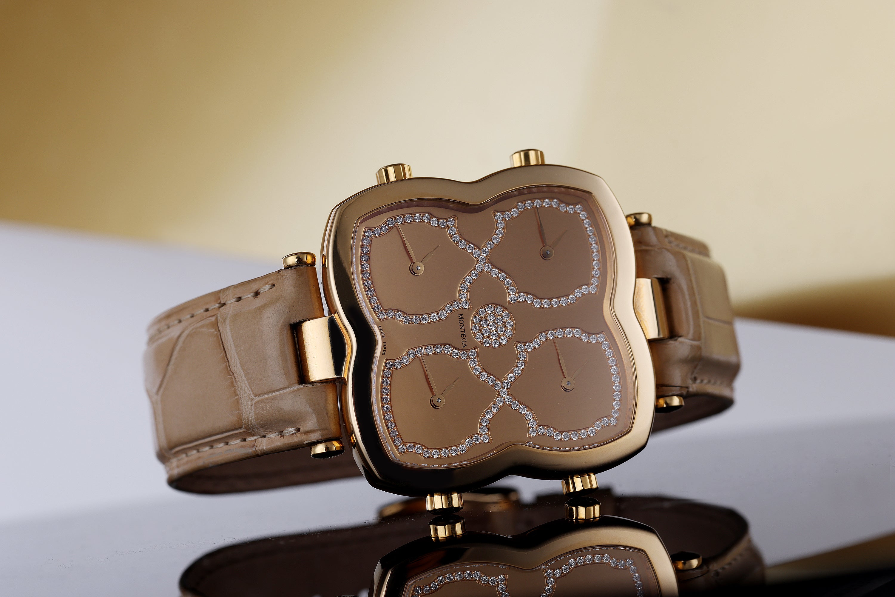 Montega Butterfly | REF. EC 70-010 | Quadruple Time Display | Gold Diamond Dial | 18k Yellow Gold | 40mm