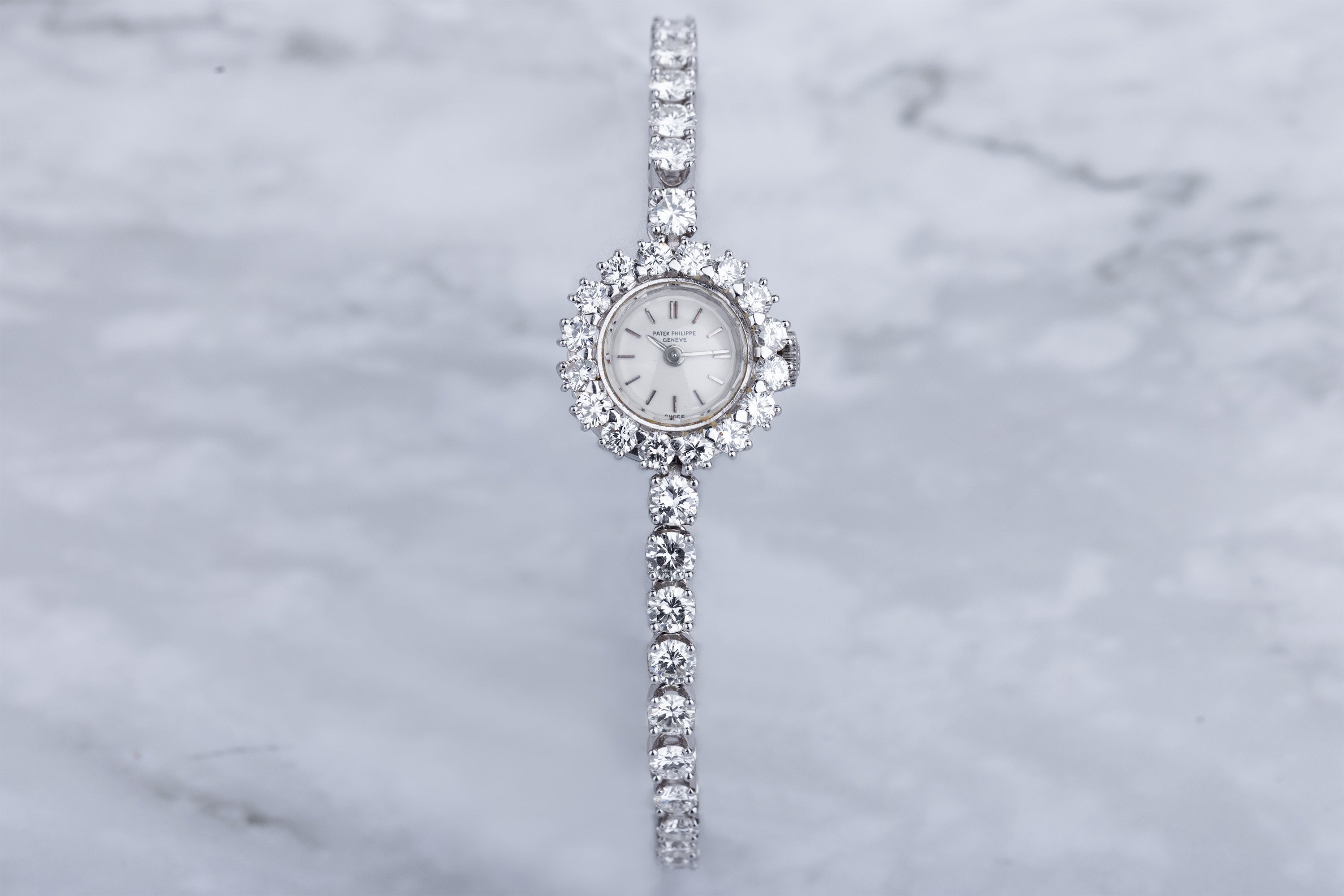 Patek Philippe Ladies Watch | REF. 3289/31 | Circa 1960's | Platinum & 18k White Gold | Full Diamond Bracelet & Bezel | 18k White Gold | White Dial | 17.5mm