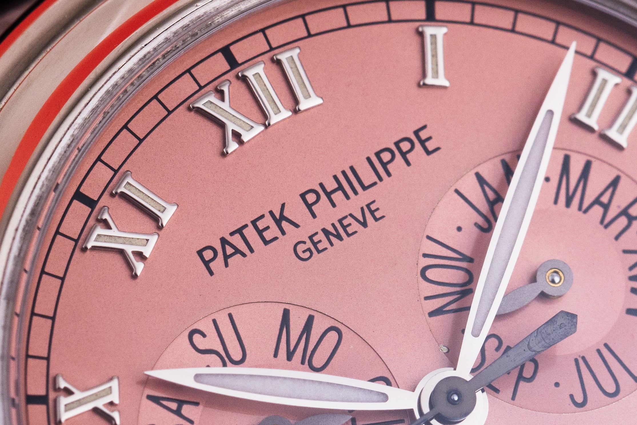 Patek Philippe Annual Calendar | REF. 5035 | Salmon Dial | 18k White Gold
