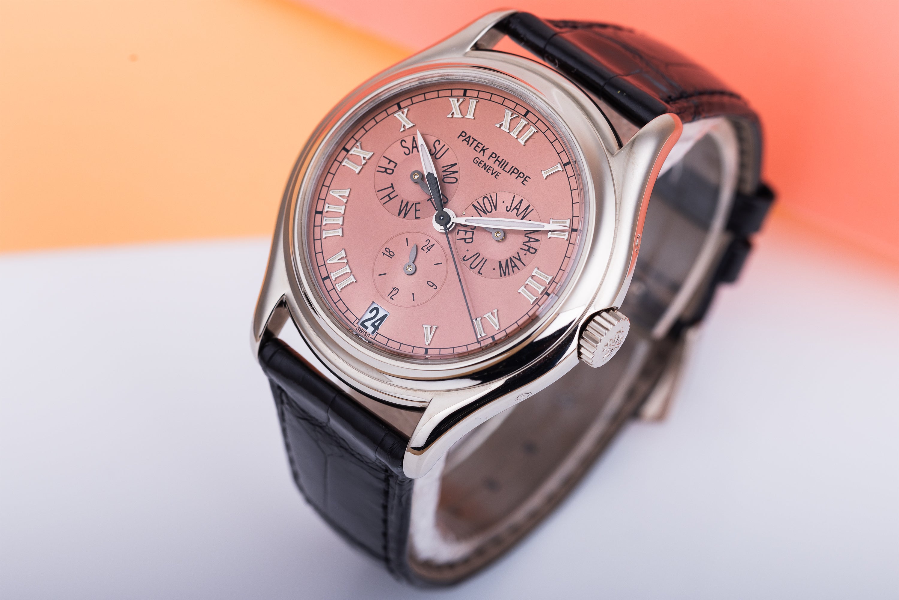 Patek Philippe Annual Calendar | REF. 5035 | Salmon Dial | 18k White Gold